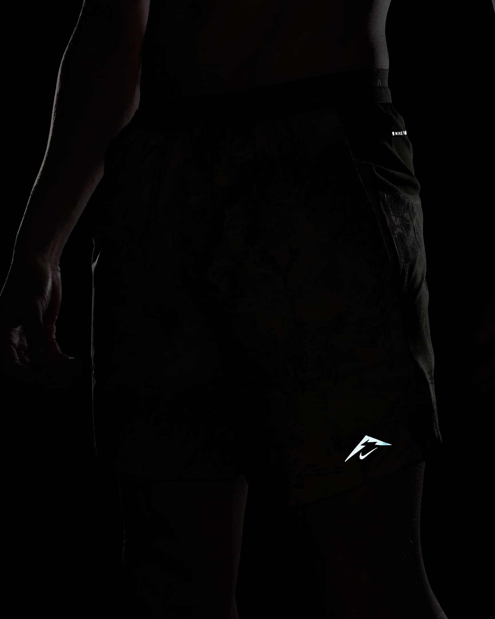 МУЖСКИЕ ШОРТЫ NIKE TRAIL DF STRIDE 7BF SHORT AOP (FN3314-222)