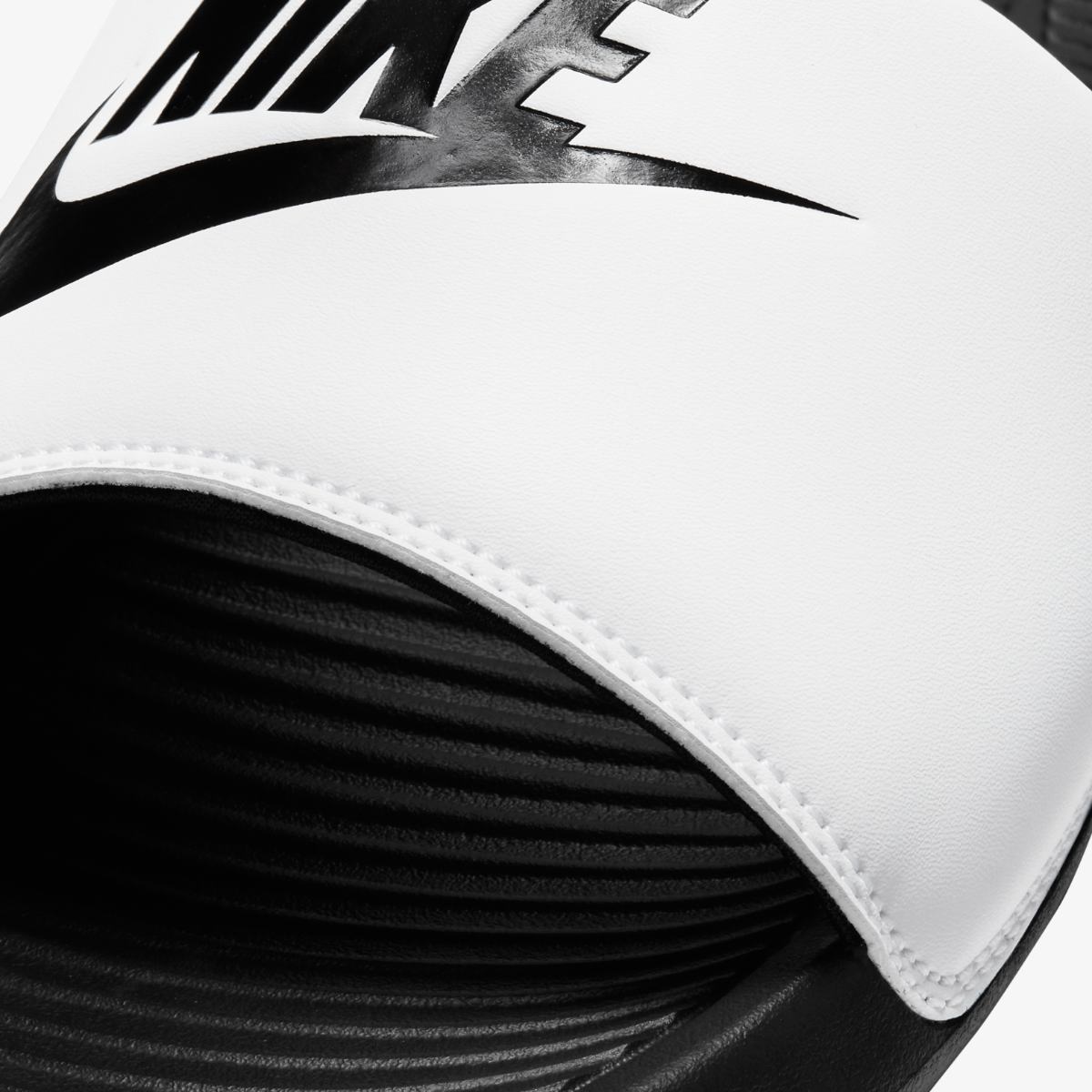 ШЛЁПАНЦЫ NIKE VICTORI ONE SLIDE (CN9675-005)
