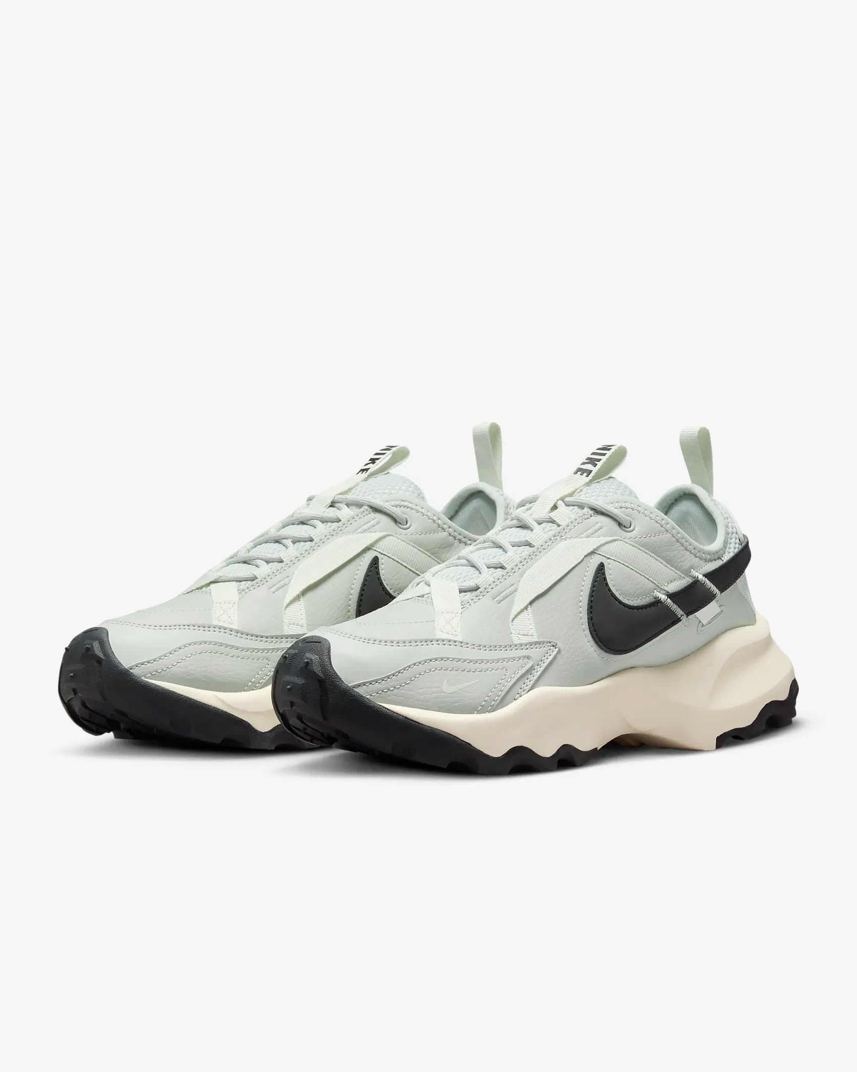 WOMEN'S SNEAKERS NIKE TC 7900 (DD9682-004)