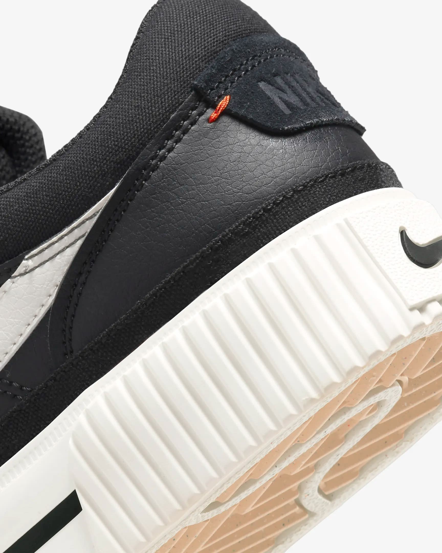 WOMEN'S SNEAKERS NIKE COURT LEGACY LIFT (DM7590-001)