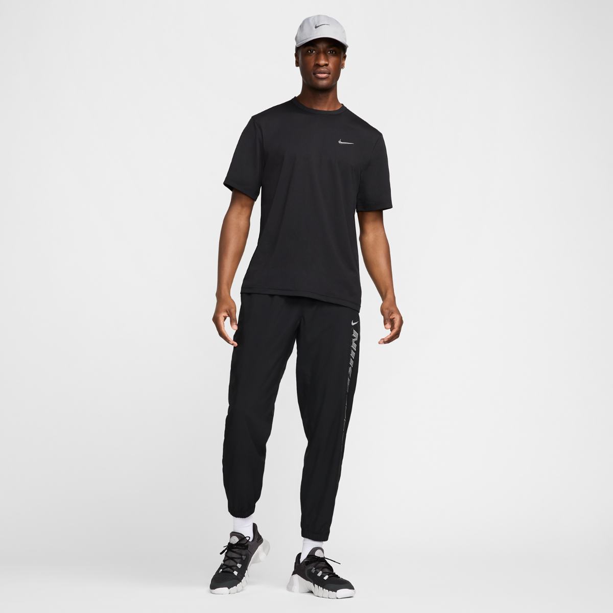 MEN'S NIKE M NK DF HYVERSE TOP SS GFX T-SHIRT (FV9614-010)