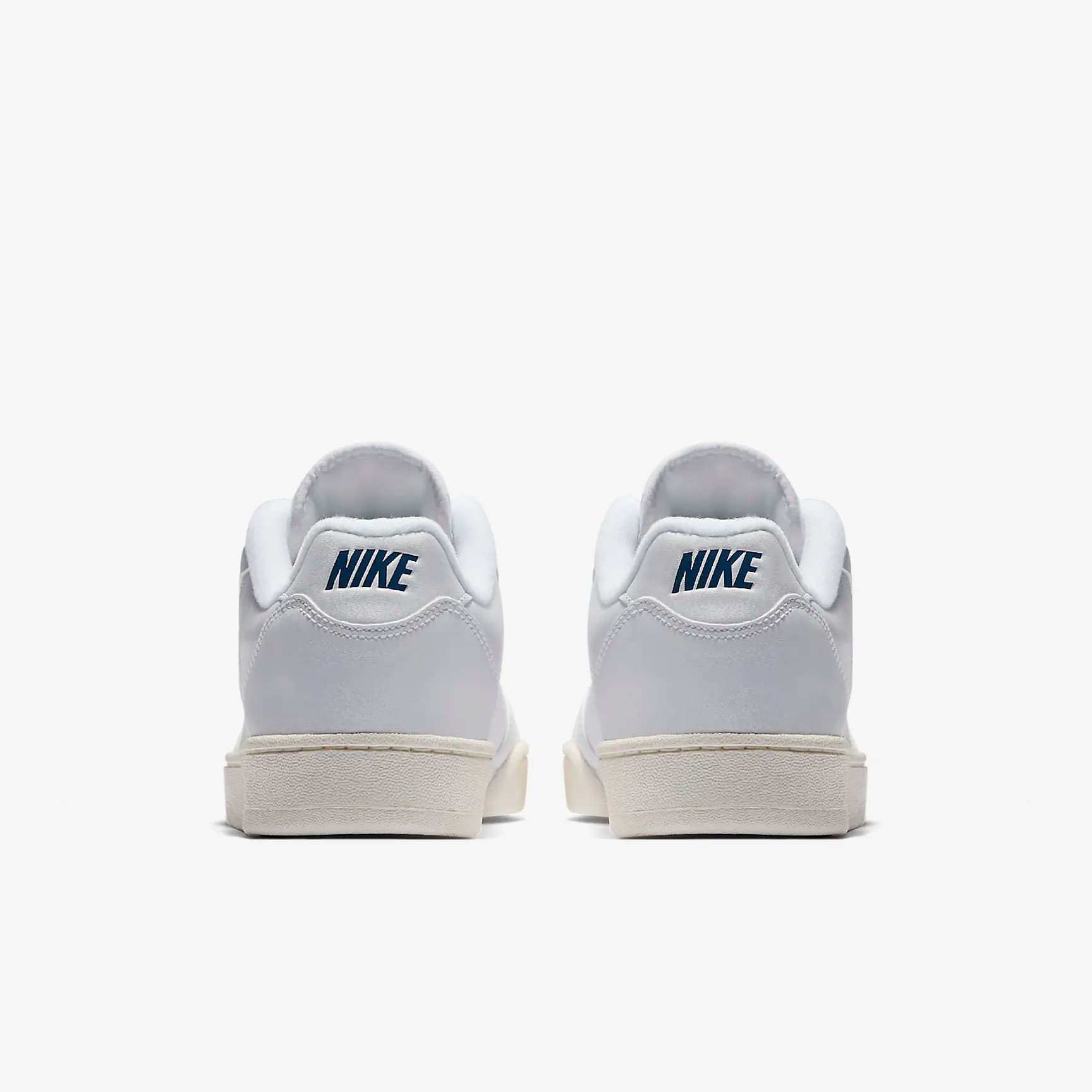 MEN'S NIKE GRANDSTAND II SNEAKERS (AA2190-100)