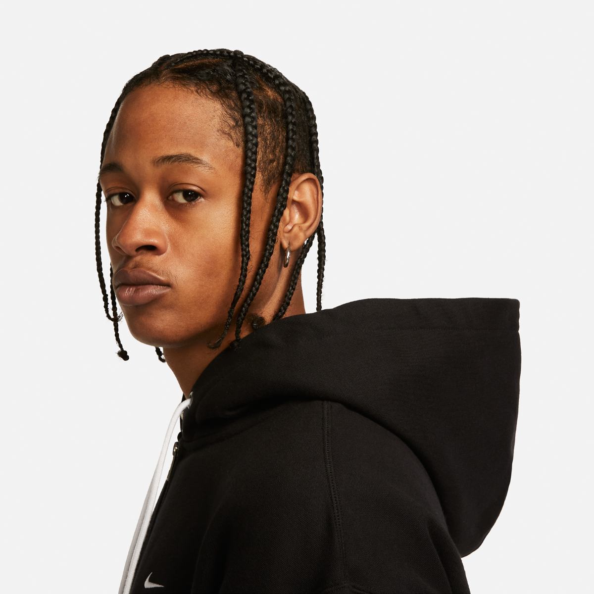 МУЖСКАЯ ТОЛСТОВКА NIKE M NK SOLO SWSH HW FZ HOODIE (DR0403-010)