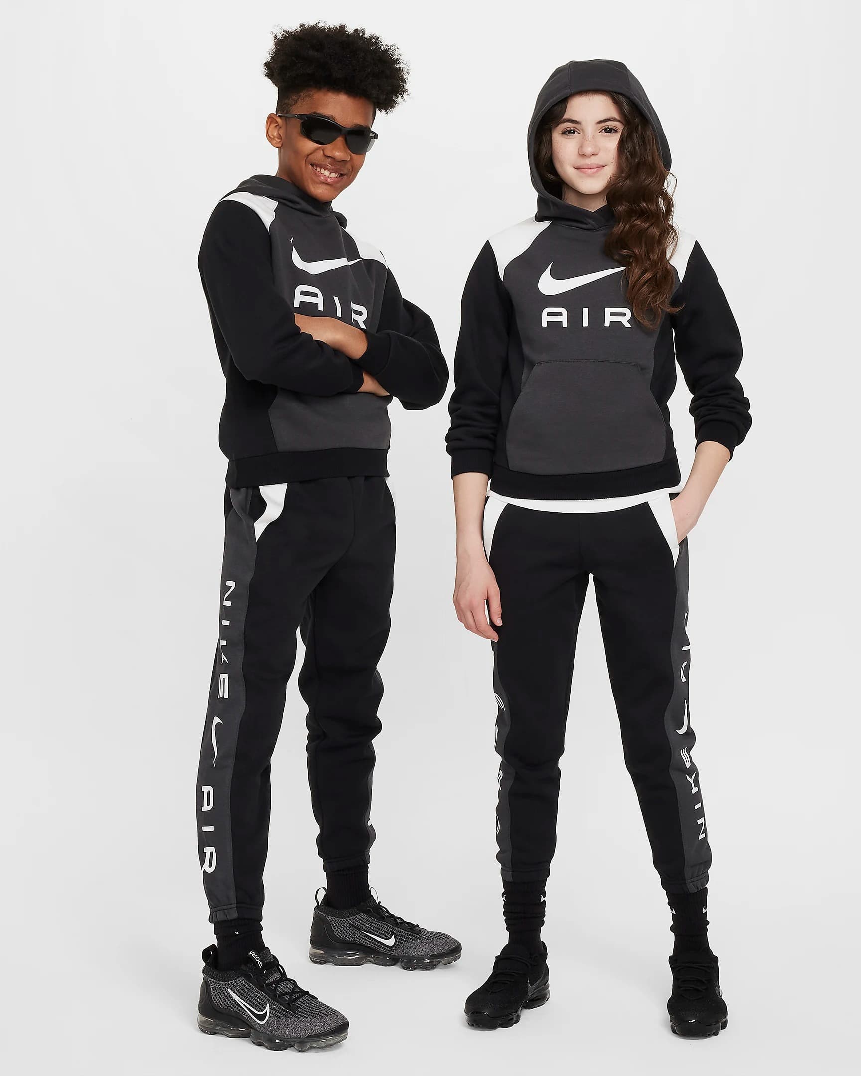 NIKE AIR TEENAGE PANTS (FZ5004-010)