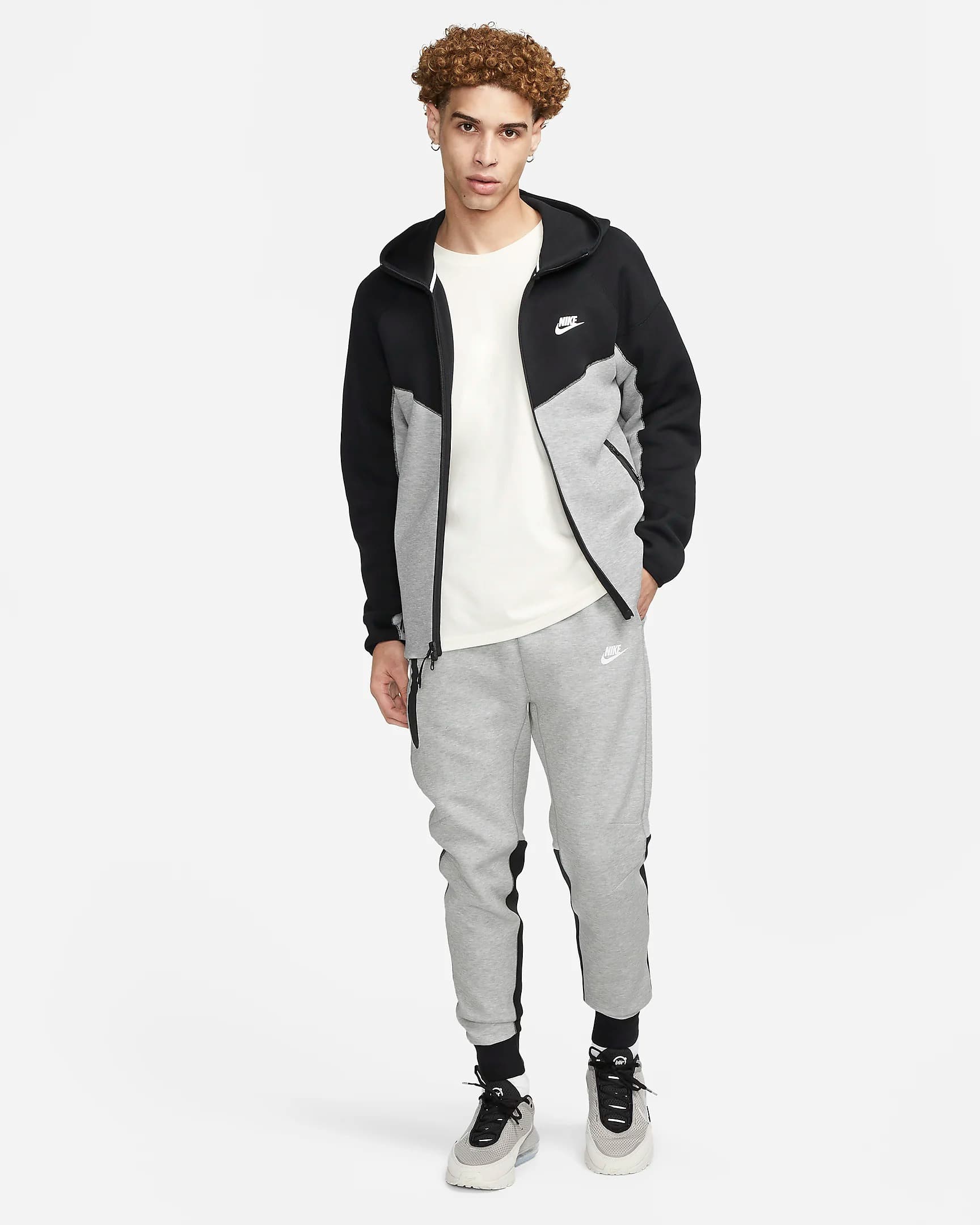 МУЖСКАЯ ТОЛСТОВКА NIKE M NK TCH FLC FZ WR HOODIE (FB7921-064)