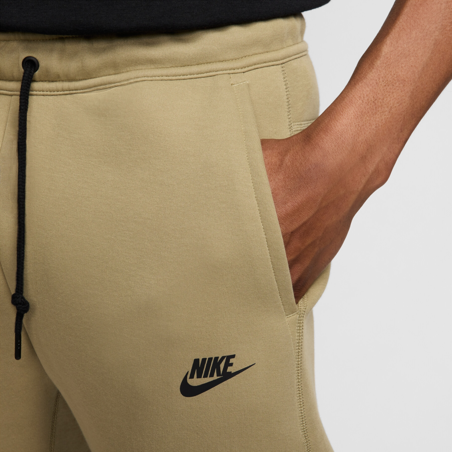 МУЖСКИЕ ШТАНЫ NIKE NK TCH FLC JGGR (FB8002-277)
