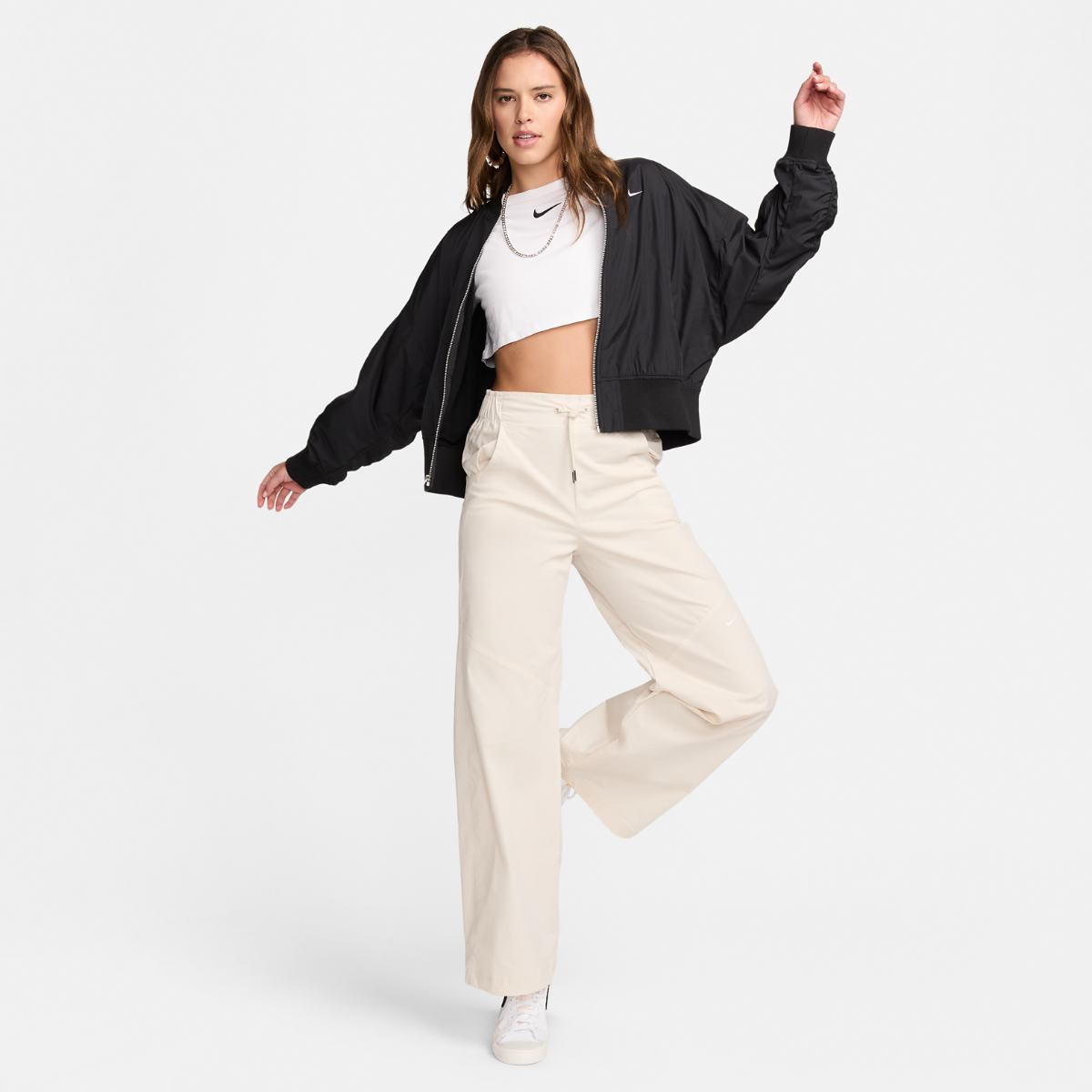 WOMEN'S BOMBER NIKE NSW ESSNTL OS BOMBER (FN2839-010)