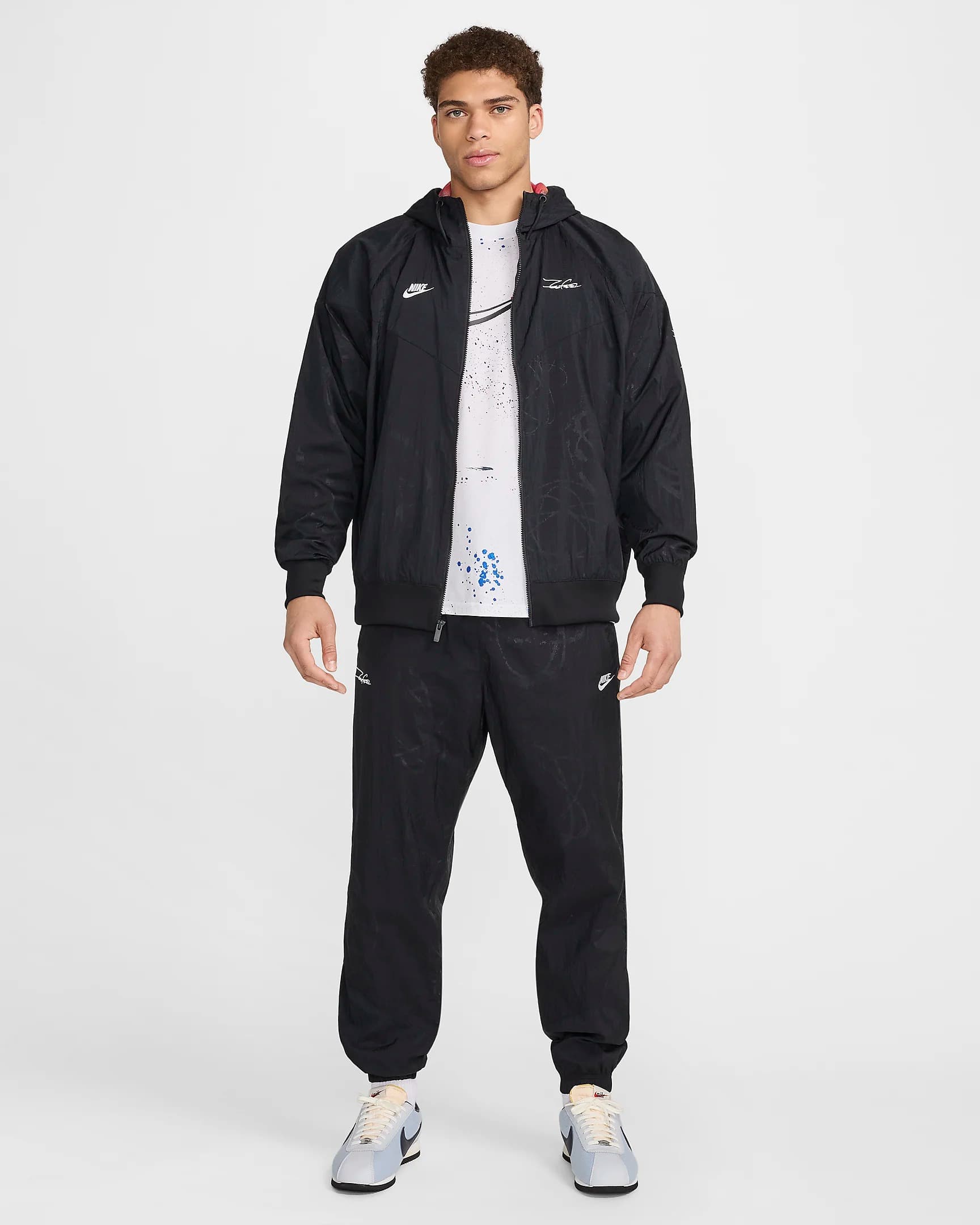 МУЖСКИЕ ШТАНЫ NIKE NSW BREAKING LND WR PANT (HF7822-010)