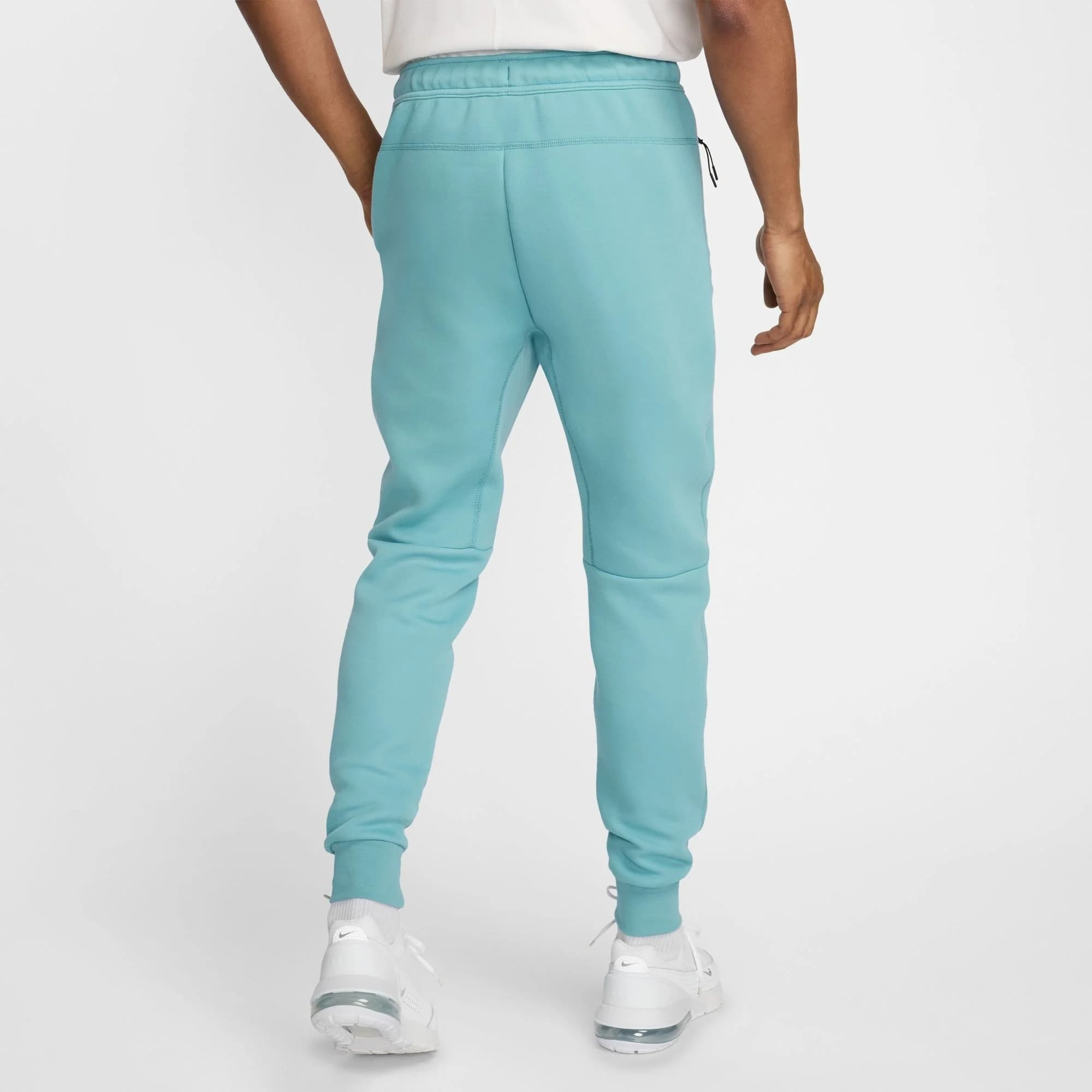 МУЖСКИЕ ШТАНЫ NIKE TCH FLC JGGR (FB8002-464)