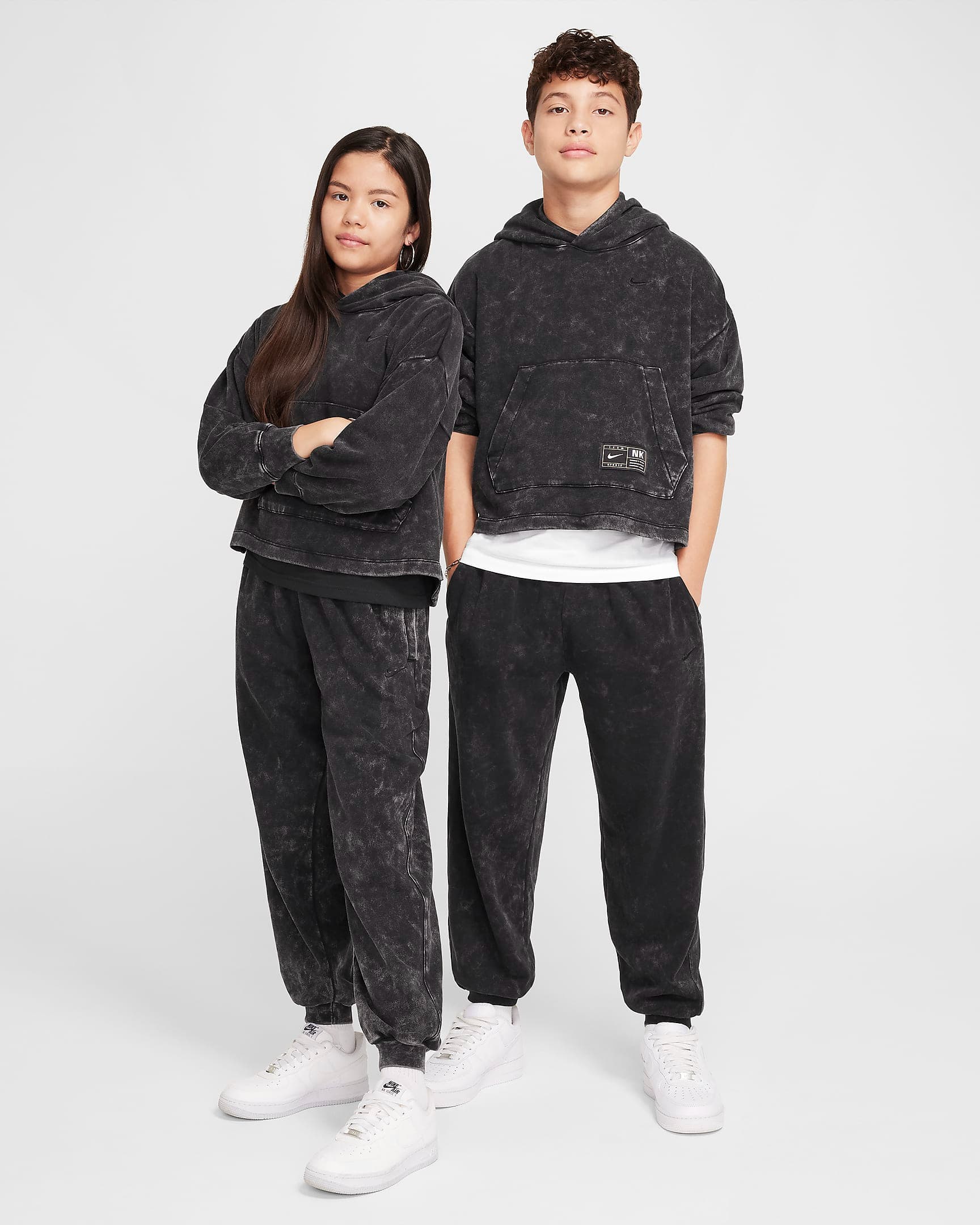 TEEN NIKE COB FLC PO HOODIE WASH (FZ5266-010)