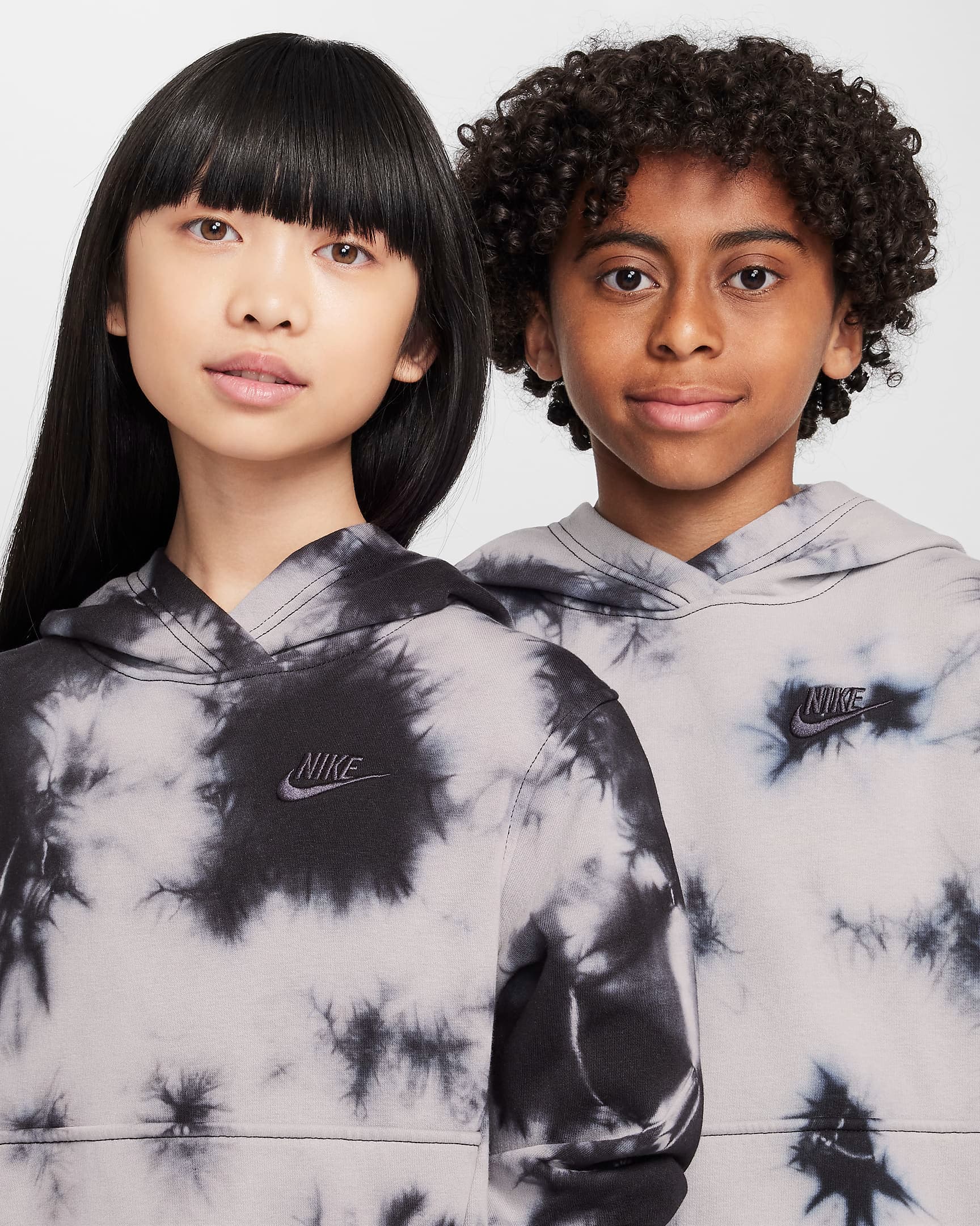 NIKE NSW CLUB FLC HDY WASH TEEN SWEATSHIRT (FZ5493-077)