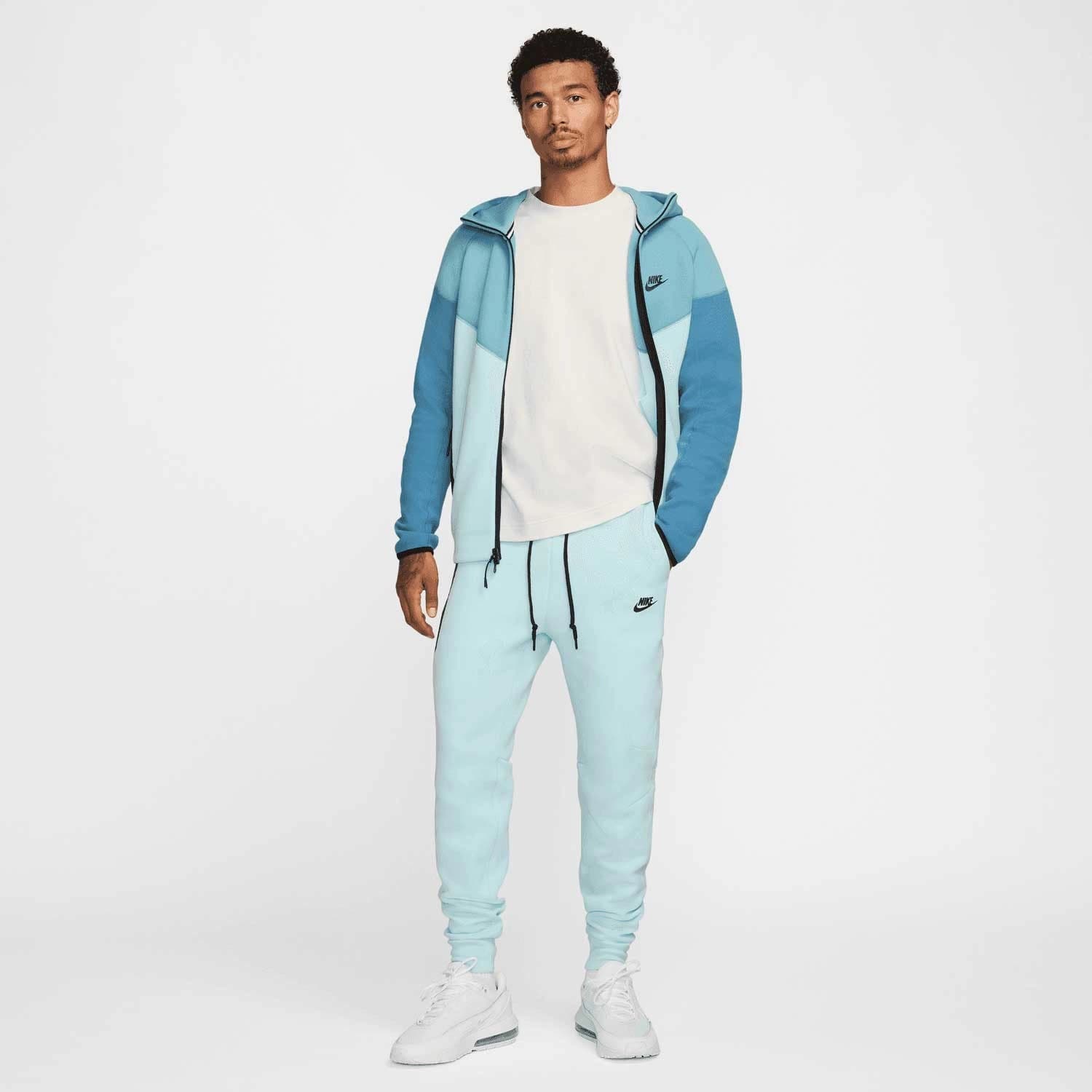 ЧОЛОВІЧА ТОЛСТОВКА NIKE TCH FLEECE FZ WR HOODIE (FZ4709-464)