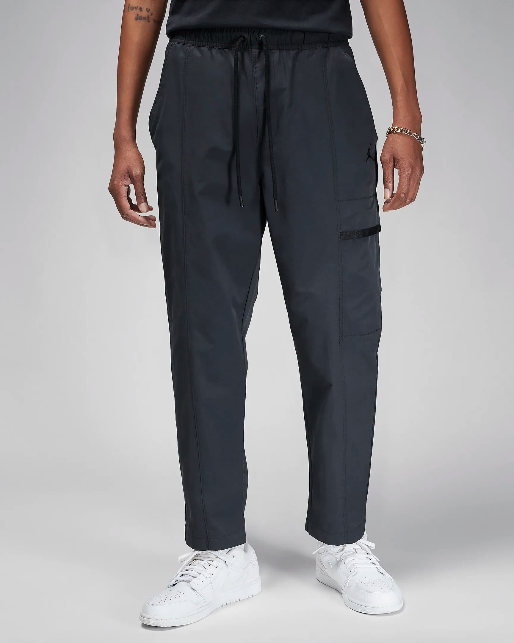 МУЖСКИЕ ШТАНЫ JORDAN ESS WOVEN PANT (FN4539-010)