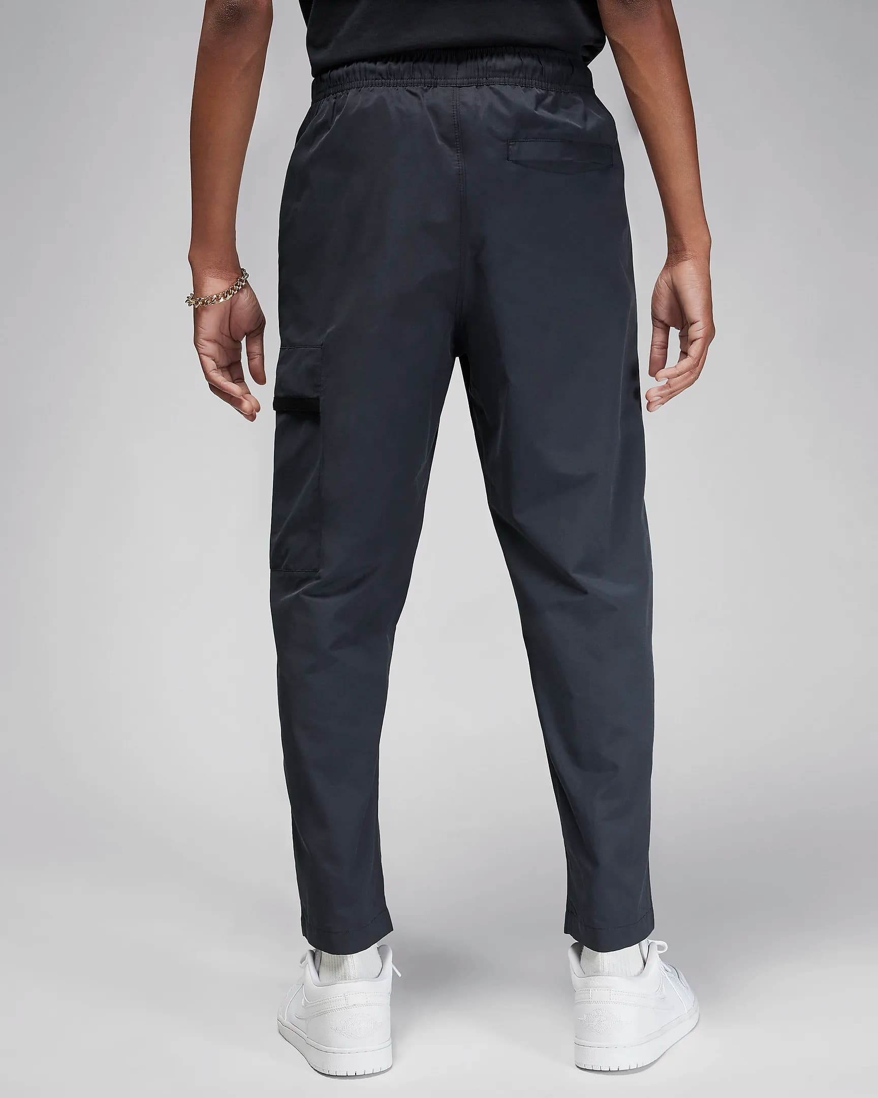 МУЖСКИЕ ШТАНЫ JORDAN ESS WOVEN PANT (FN4539-010)