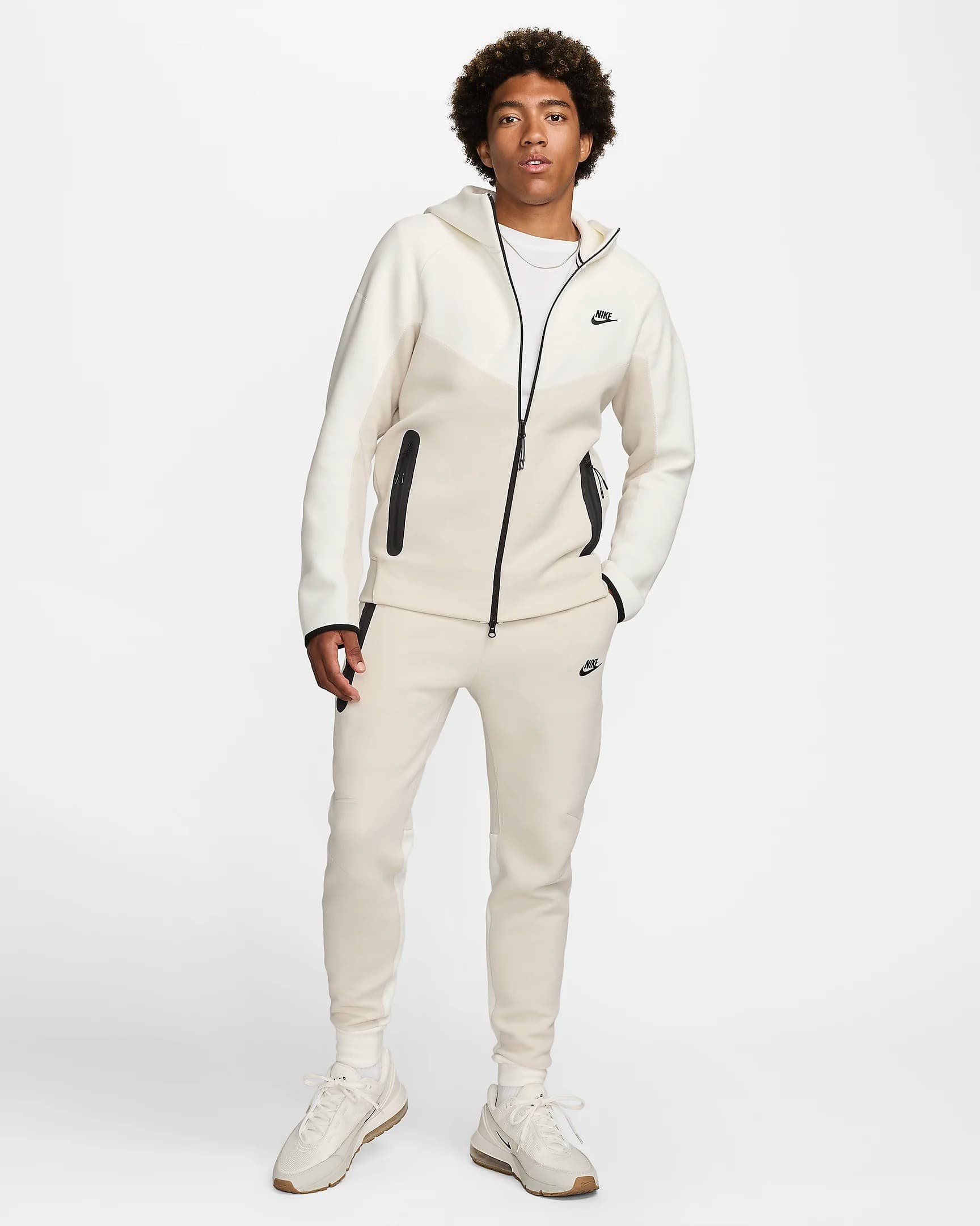 МУЖСКИЕ ШТАНЫ NIKE TCH FLC JGGR (FB8002-104)