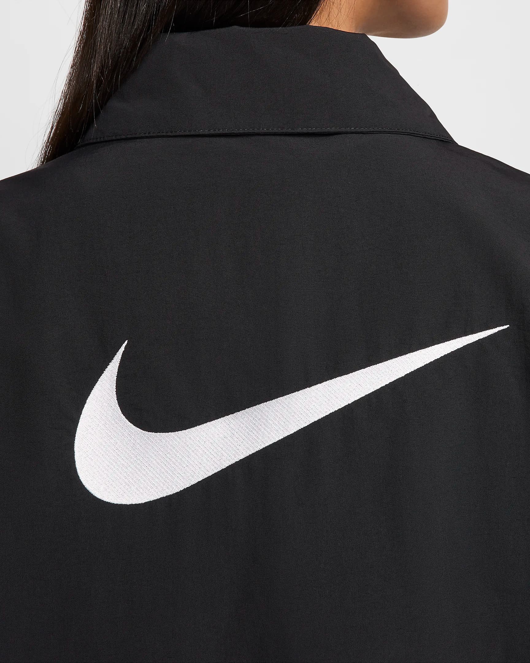 WOMEN'S WINDBREAKER NIKE NSW ESSTL WVN UV HBR CCH JKT (FV7560-010)