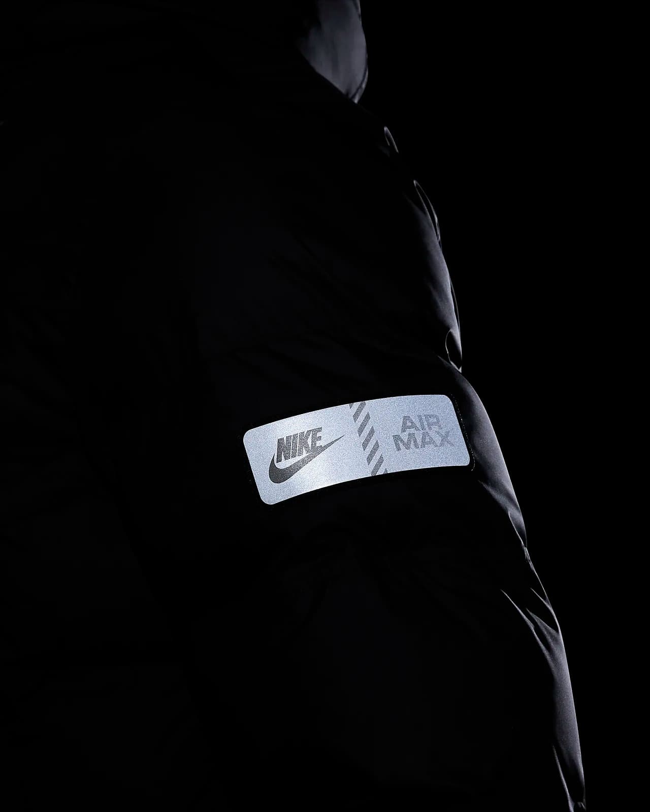 МУЖСКАЯ КУРТКА NIKE NSW SF WR PL-FLD AIR MAX JKT (HF6603-010)