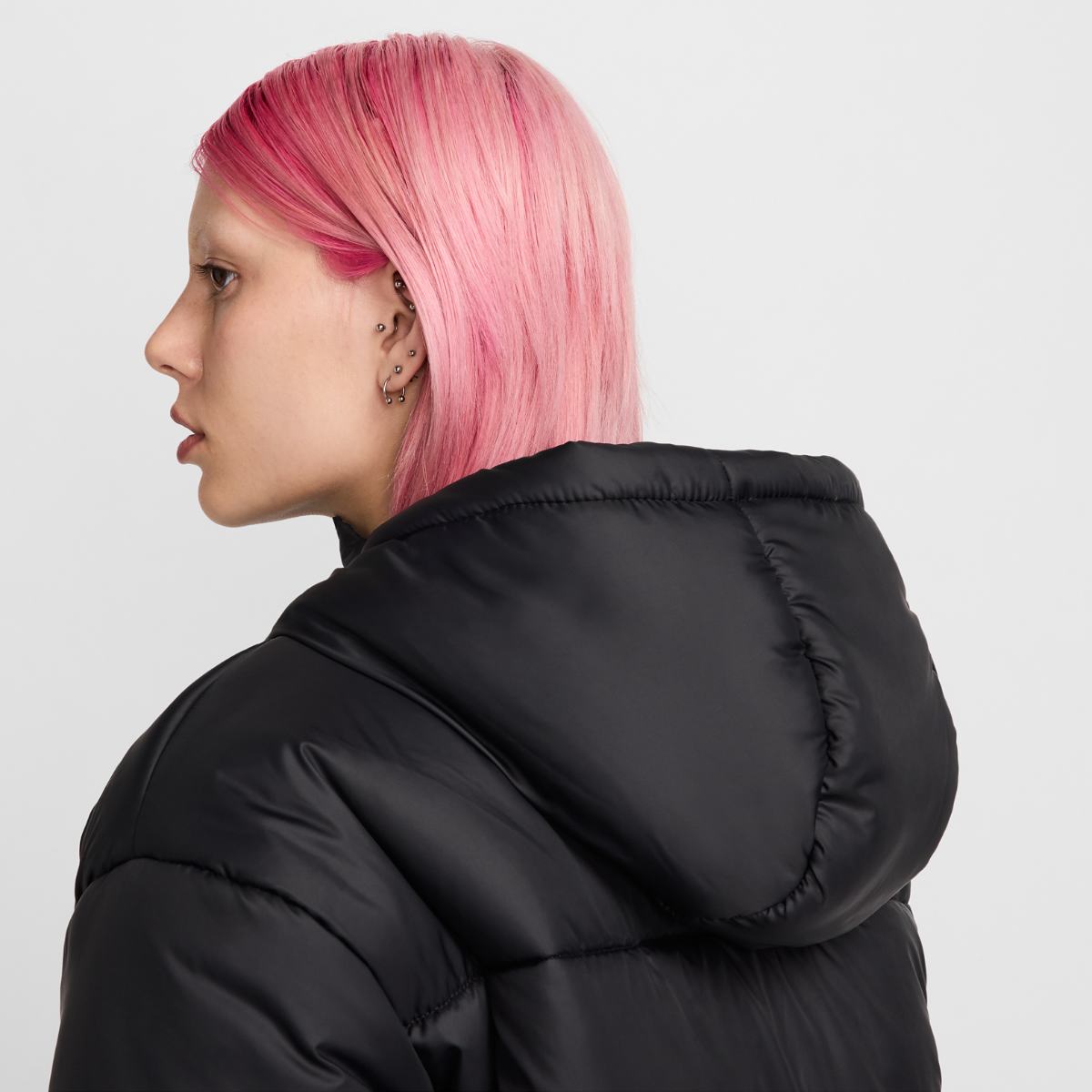 ЖІНОЧА КУРТКА NIKE TF SYNFL NK CLSC PFR (FZ5899-010)
