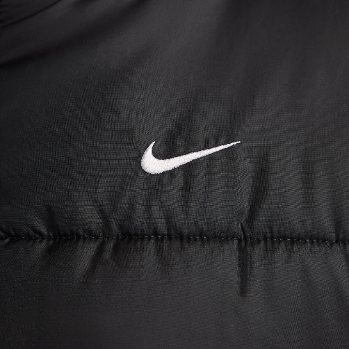 WOMEN'S JACKET NIKE TF SYNFL NK CLSC PFR (FZ5899-010)