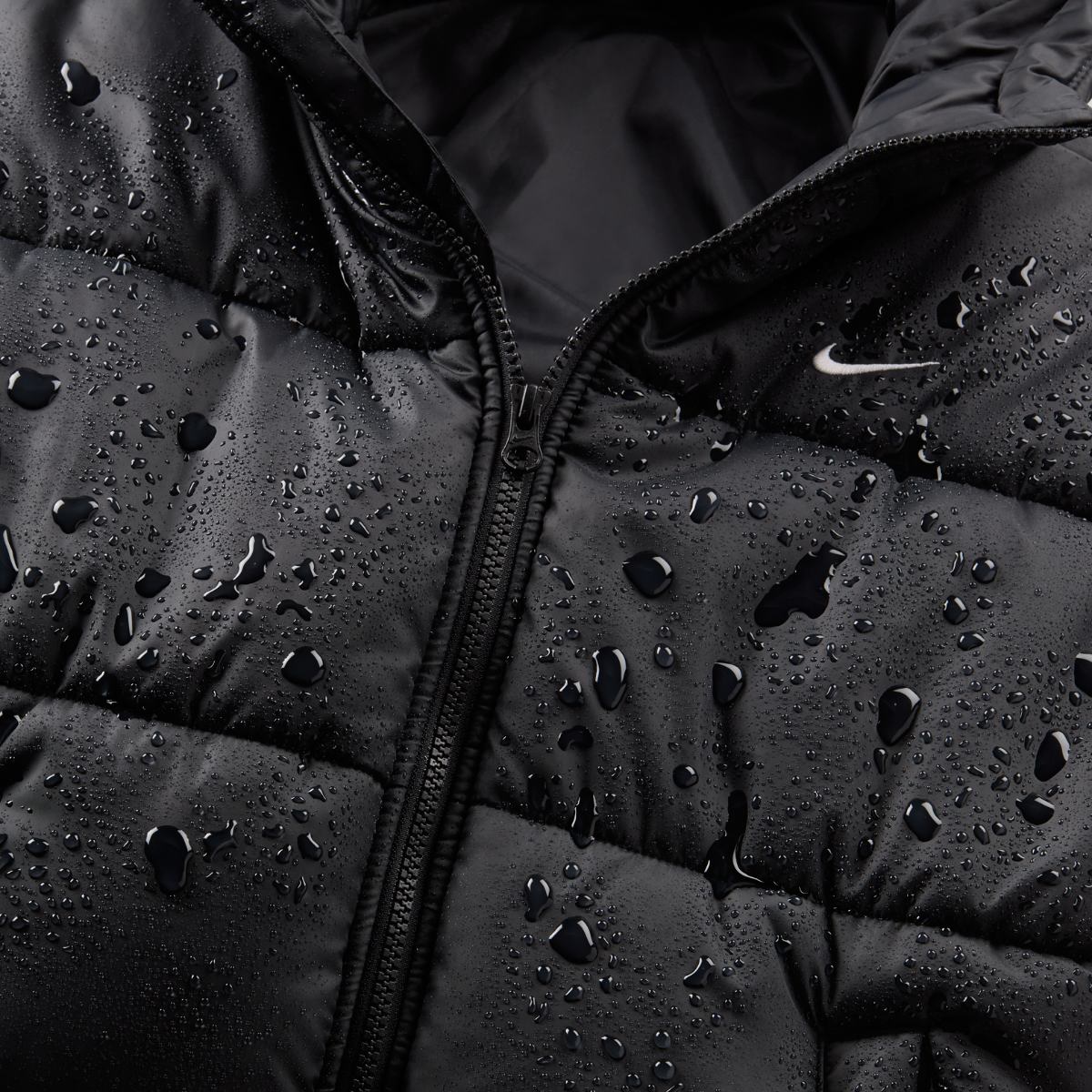 WOMEN'S JACKET NIKE TF SYNFL NK CLSC PFR (FZ5899-010)