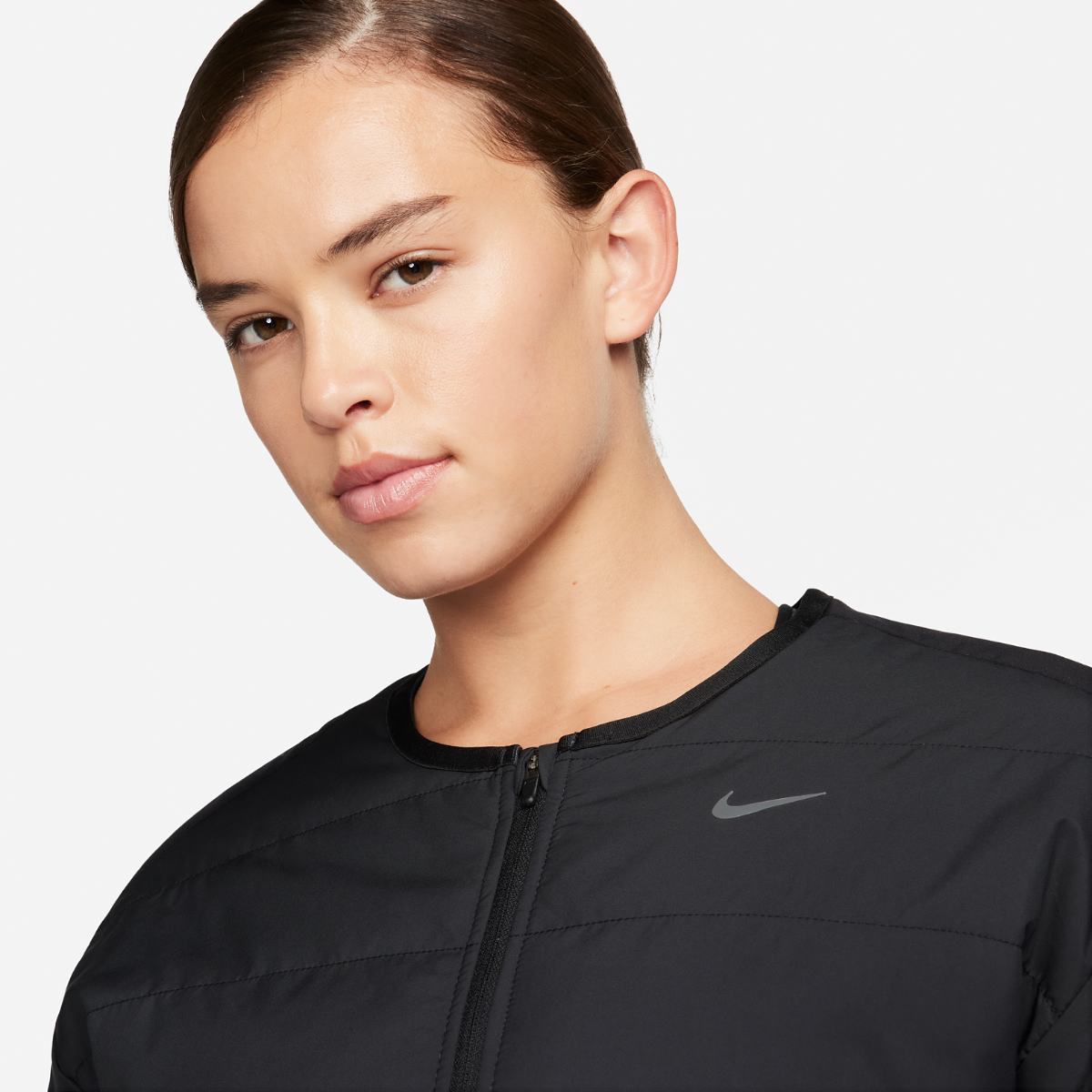 ЖЕНСКАЯ КУРТКА NIKE SWIFT TF FILL JKT (FB7511-010)