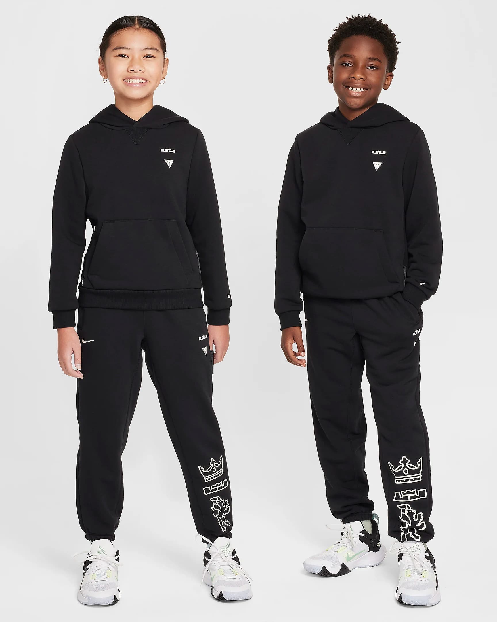ПІДЛІТКОВІ ШТАНИ NIKE LBJ K NK DF STD ISSUE PANT (HF4266-010)