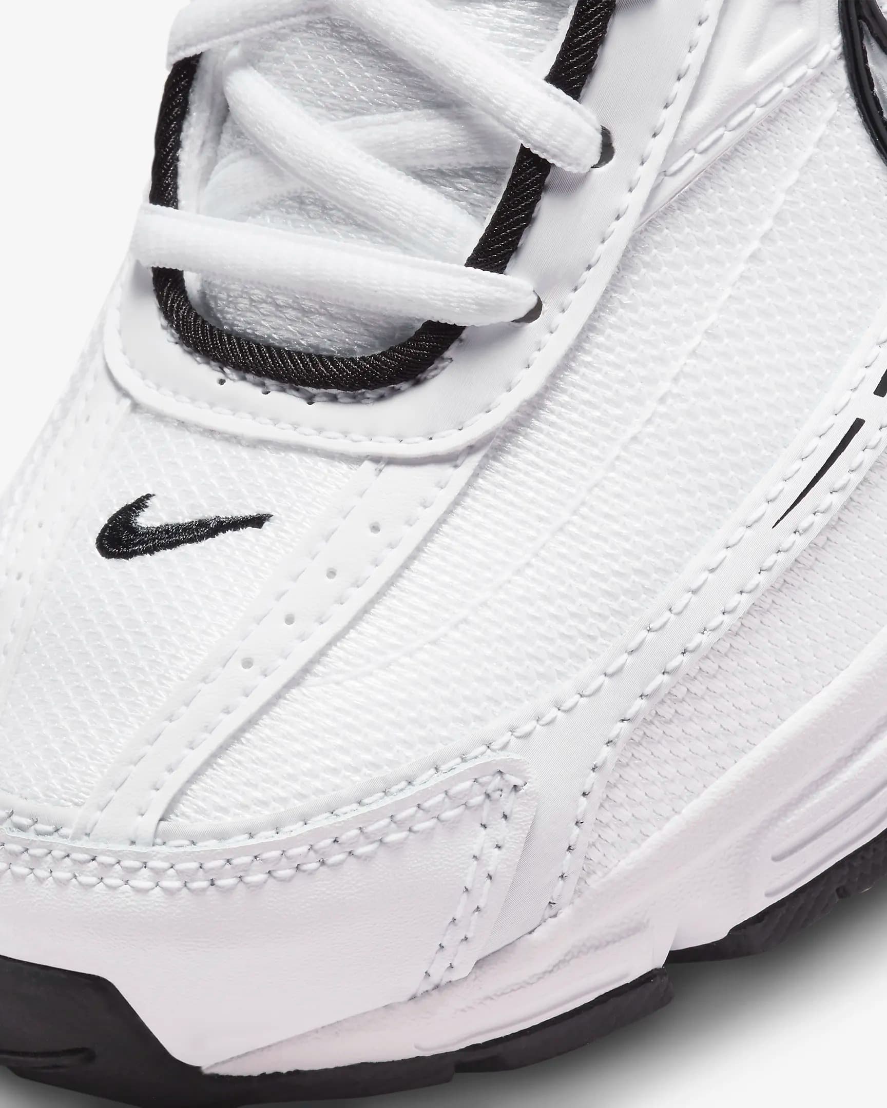 WOMEN'S NIKE INITIATOR SNEAKERS (FQ6873-101)
