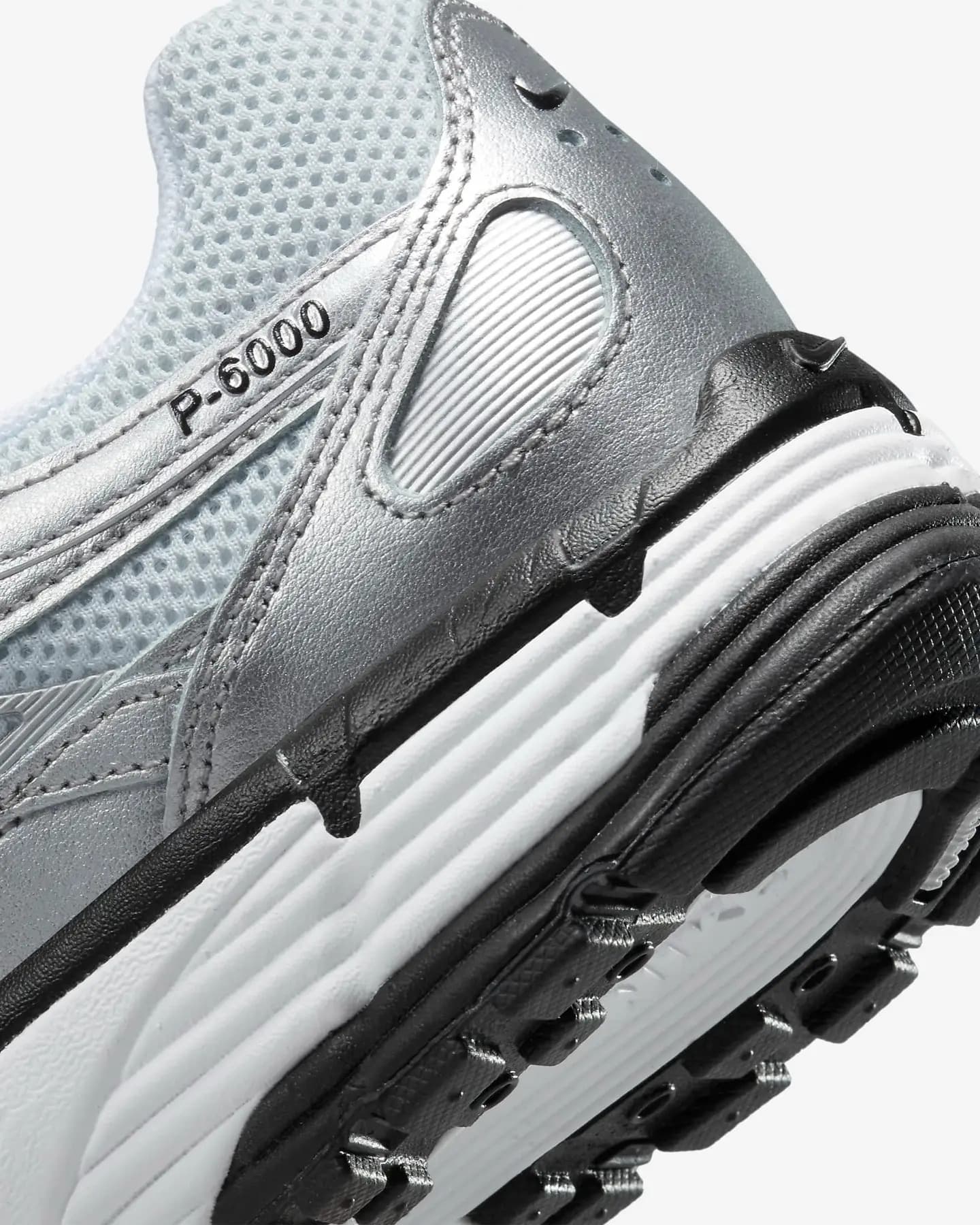 WOMEN'S SNEAKERS NIKE P-6000 (FD9876-101)