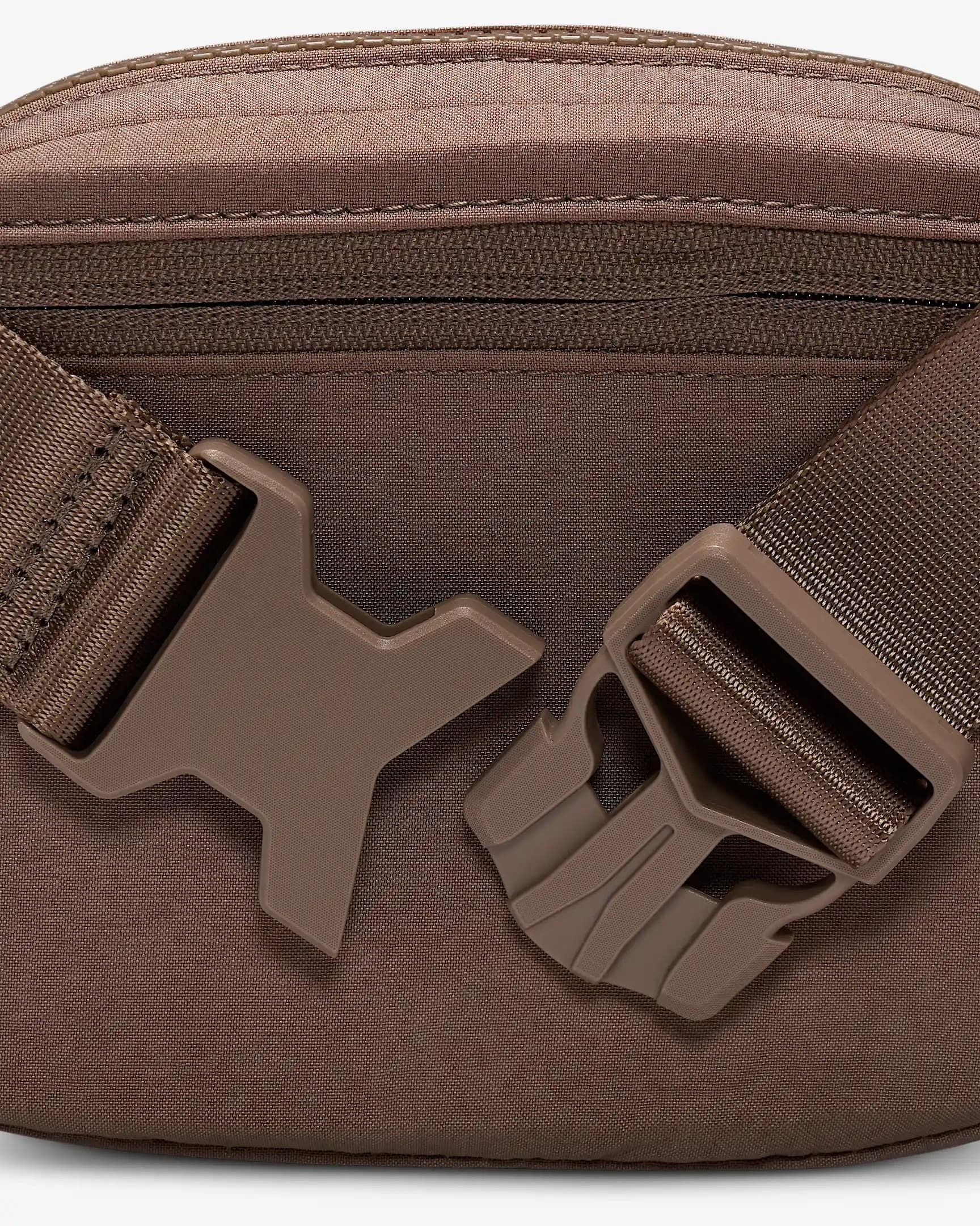 СУМКА УНИСЕКС ЧЕРЕЗ ПЛЕЧО NIKE AURA WAISTPACK (HM6120-214)