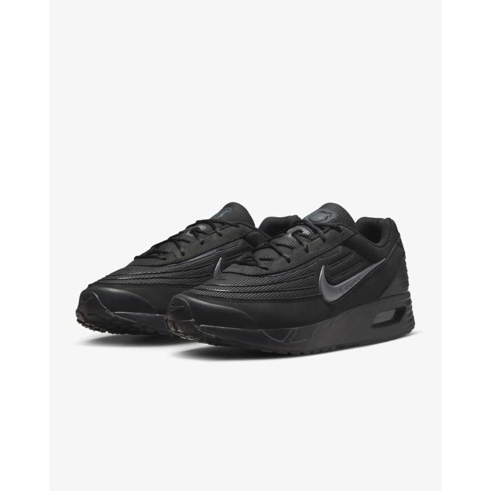 ЧОЛОВІЧІ КРОСІВКИ NIKE AIR MAX VERSE (FV1302-001)