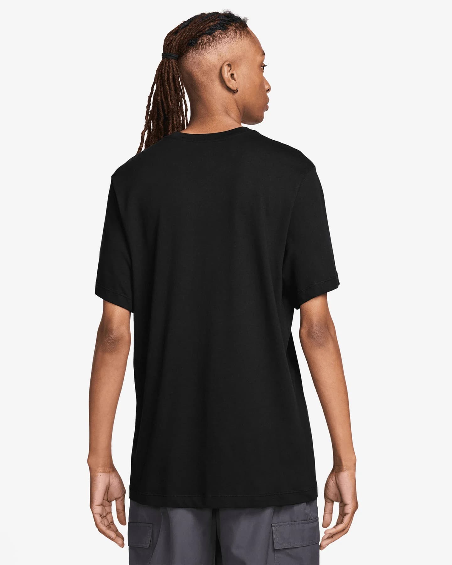 ЧОЛОВІЧА ФУТБОЛКА NIKE M NSW TEE 6MO JDI SP25 (HJ0563-010)