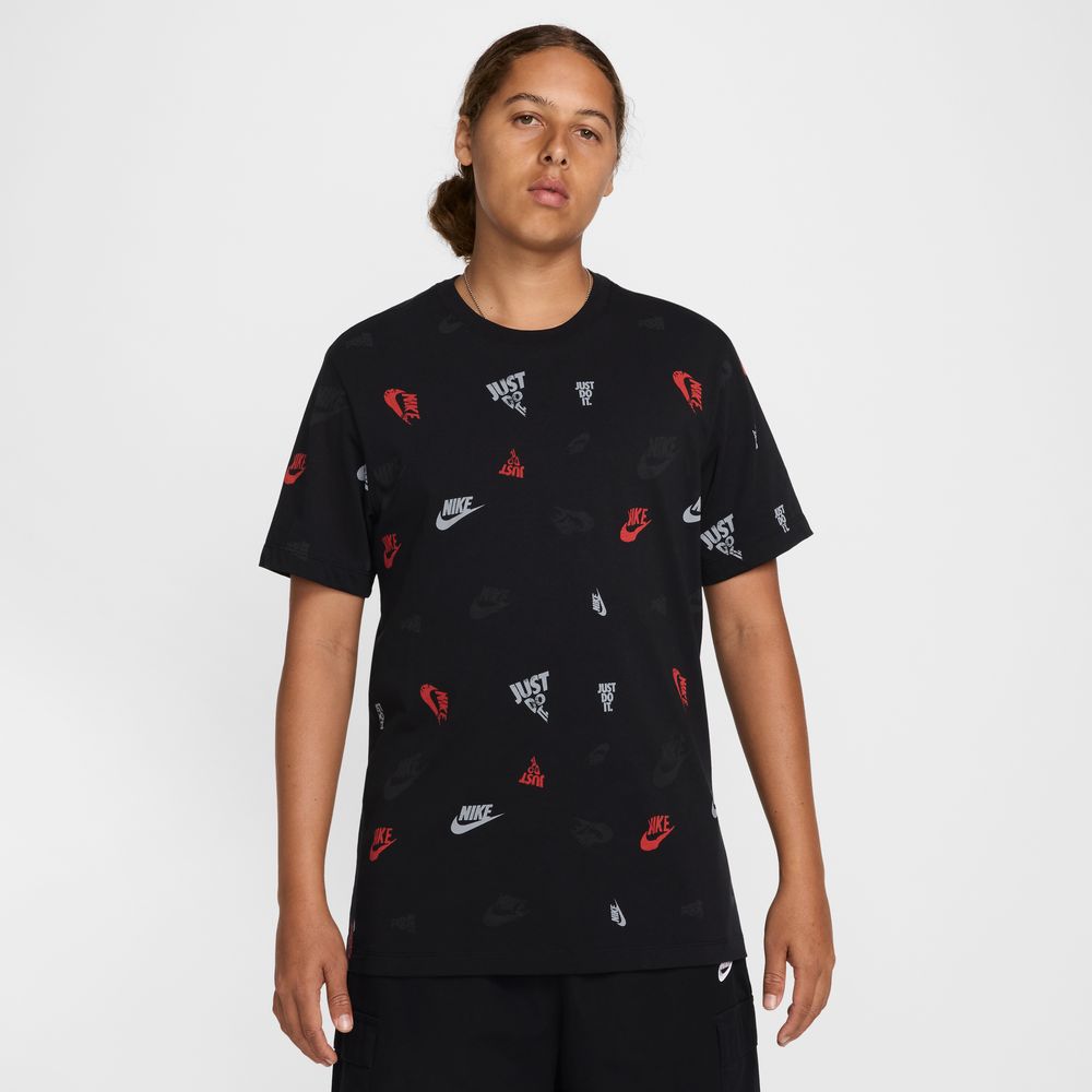 ЧОЛОВІЧА ФУТБОЛКА NIKE NSW TEE 12MO AOP SP25 (HJ0561-010)