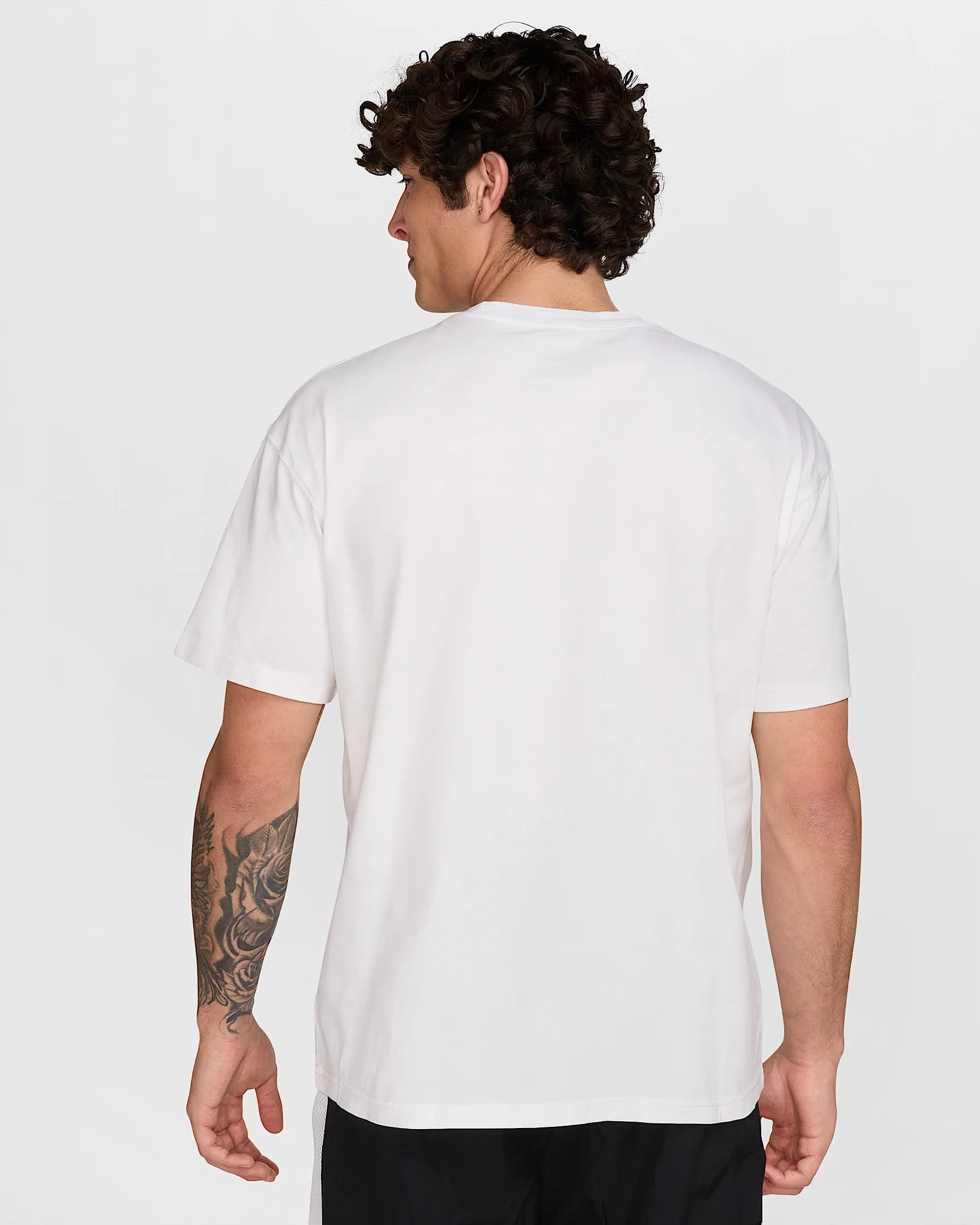 ЧОЛОВІЧА ФУТБОЛКА NIKE NSW TEE M90 FW CONNECT (HJ0576-100)