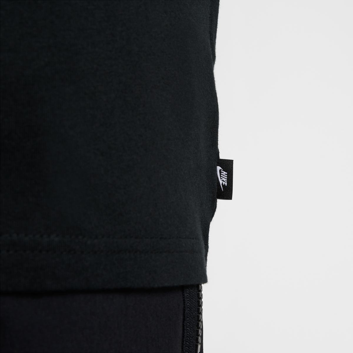 MEN'S NIKE NSW TEE M90 SNKR PATCH PKT (HJ0574-010)