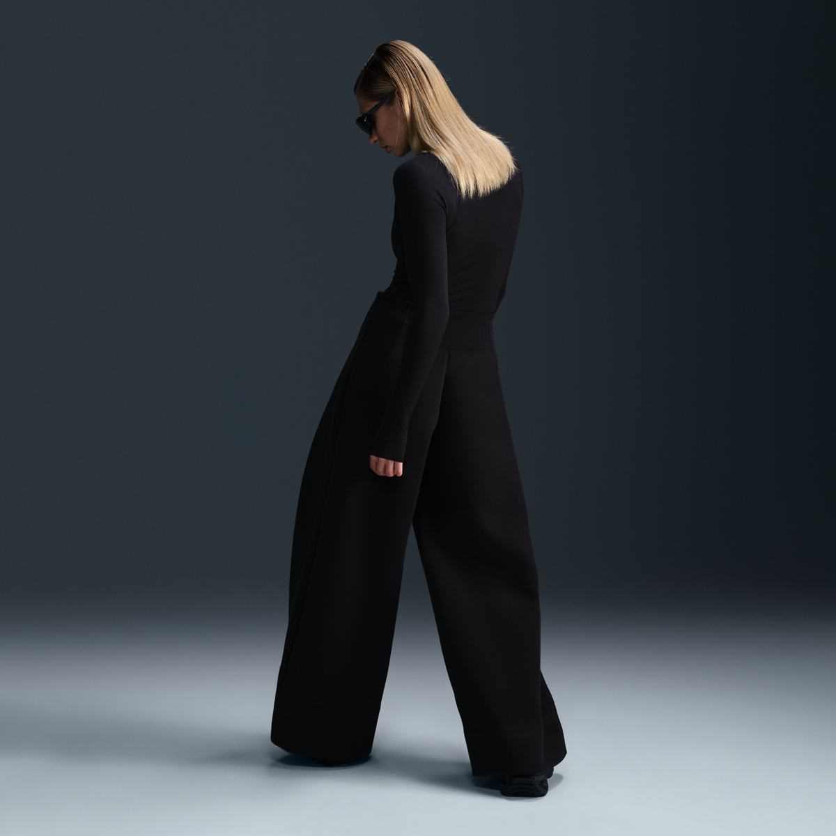 WOMEN'S NIKE NSW TCH FLC HR PLT PANT WIDE (FV8052-010)