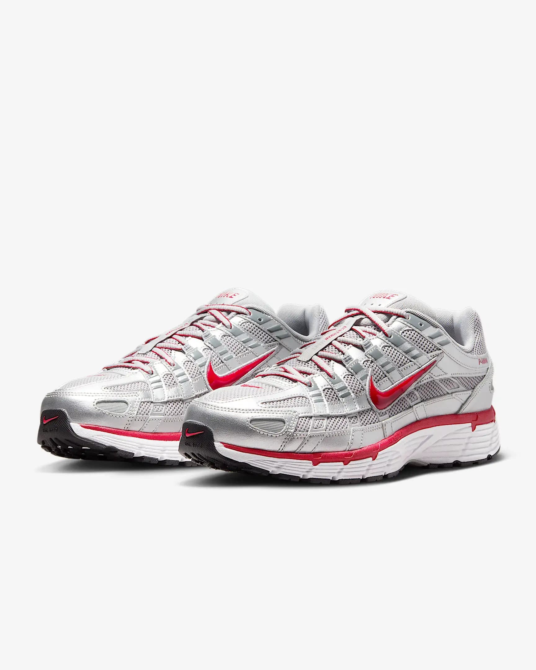 ЧОЛОВІЧІ КРОСІВКИ NIKE P-6000 (CD6404-024)