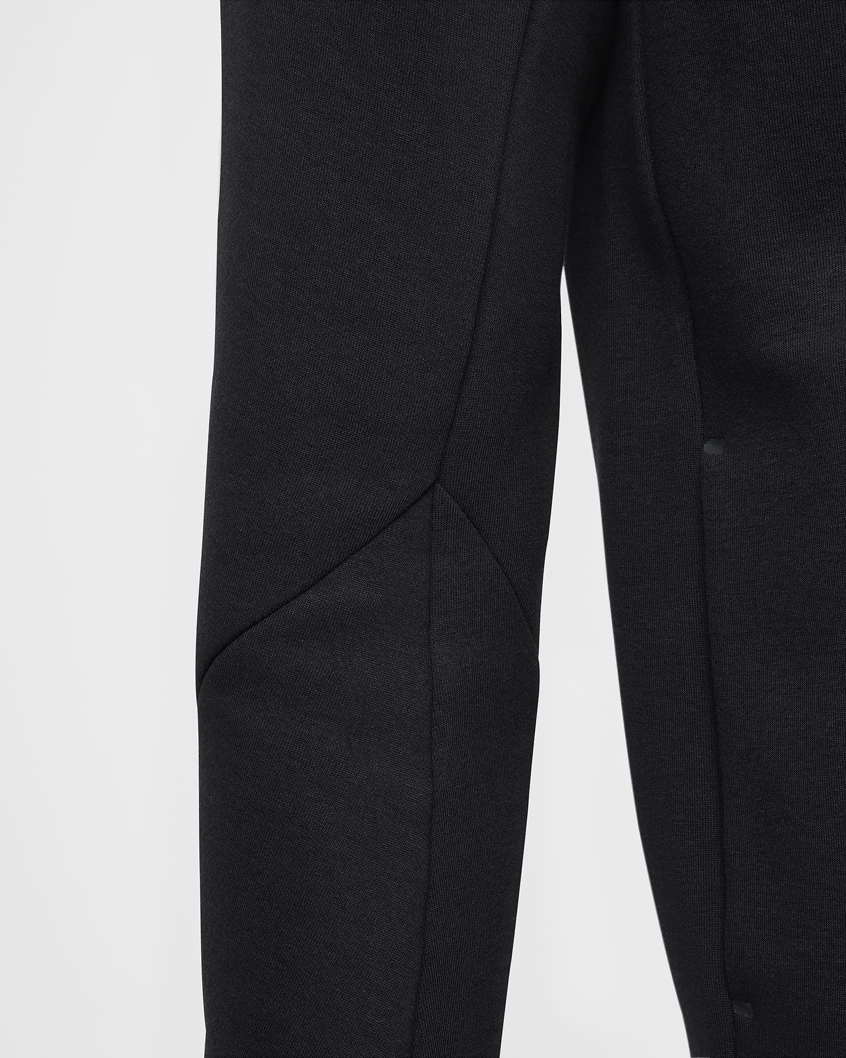 МУЖСКАЯ ТОЛСТОВКА NIKE TCH FLC FZ WR HOODIE (HV0949-010)