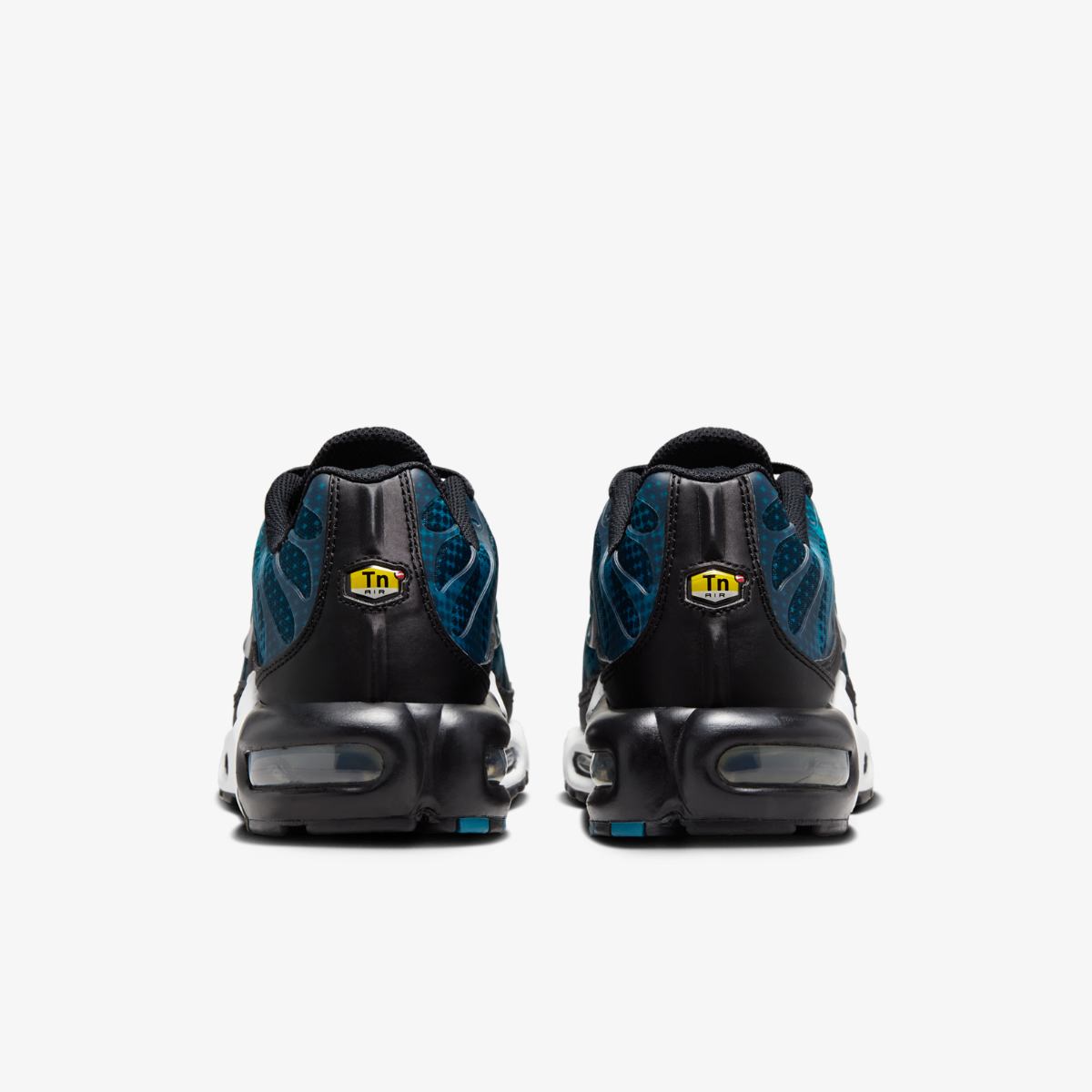 WOMEN'S NIKE AIR MAX PLUS SNEAKERS (HV6355-001)