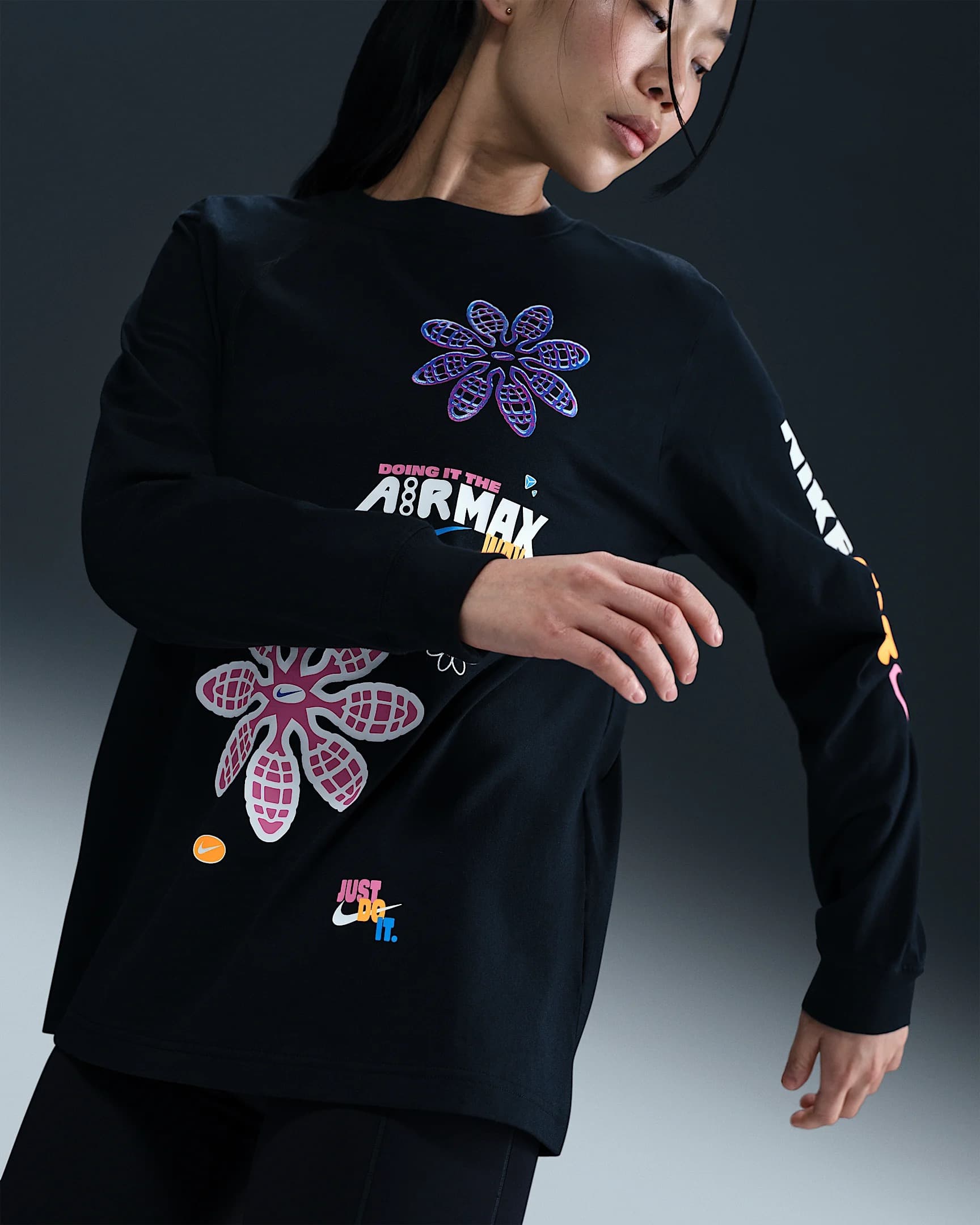 WOMEN'S LONGSLEEVE NIKE NSW LS TEE AMD (HF9529-010)