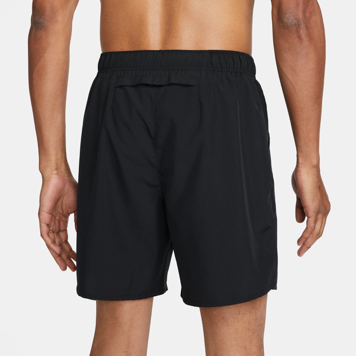 ЧОЛОВІЧІ ШОРТИ NIKE DF CHALLENGER 7UL SHORT (DV9344-010)