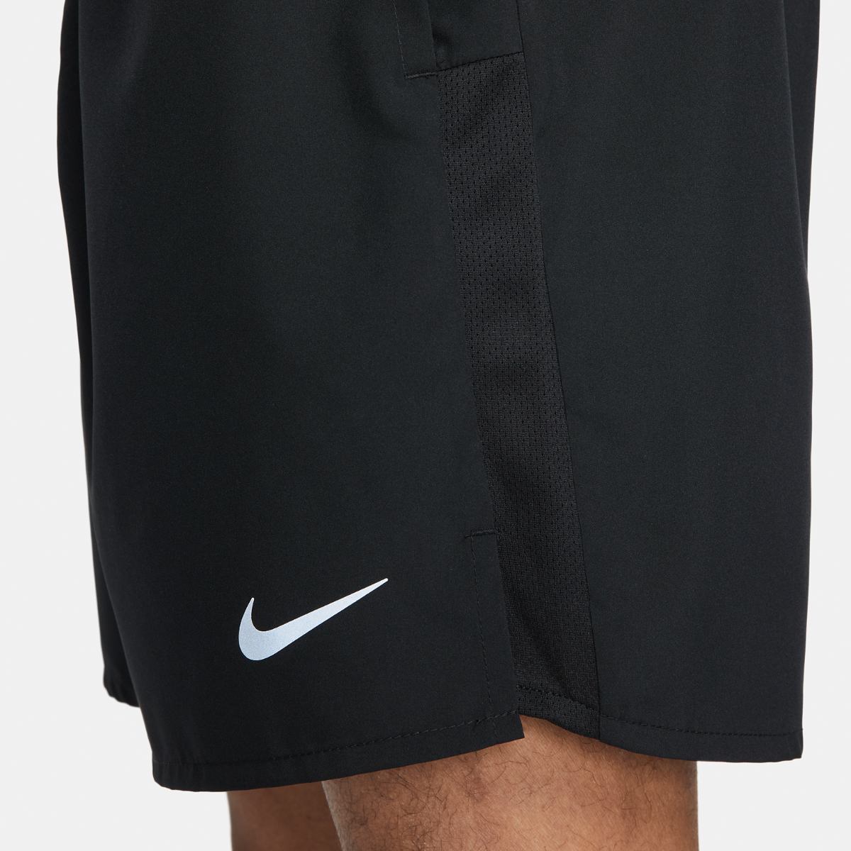 ЧОЛОВІЧІ ШОРТИ NIKE DF CHALLENGER 7UL SHORT (DV9344-010)