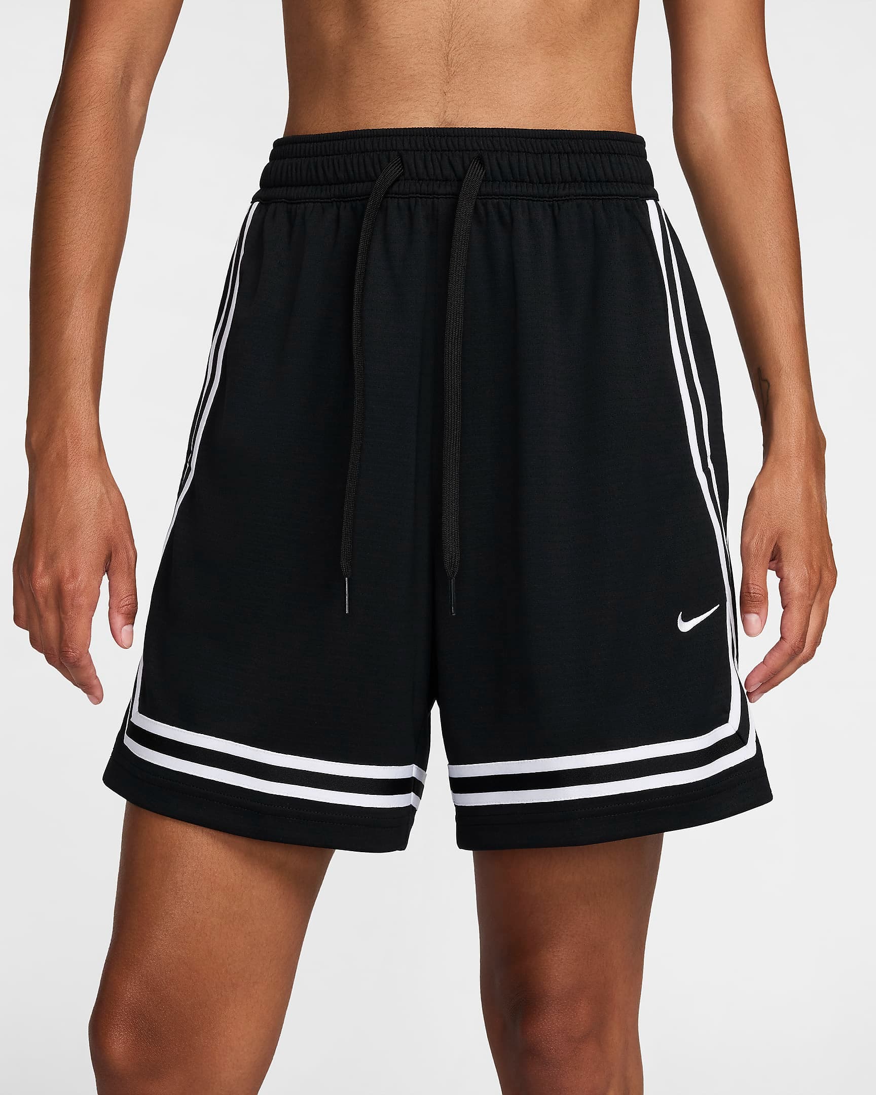 WOMEN'S SHORTS NIKE DF CROSSOVER 7IN SHORT (FQ4544-010)