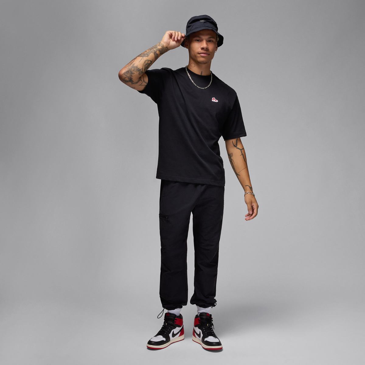 JORDAN BRND BR SNKR PCH SS CRW MEN'S T-SHIRT (HJ2326-010)