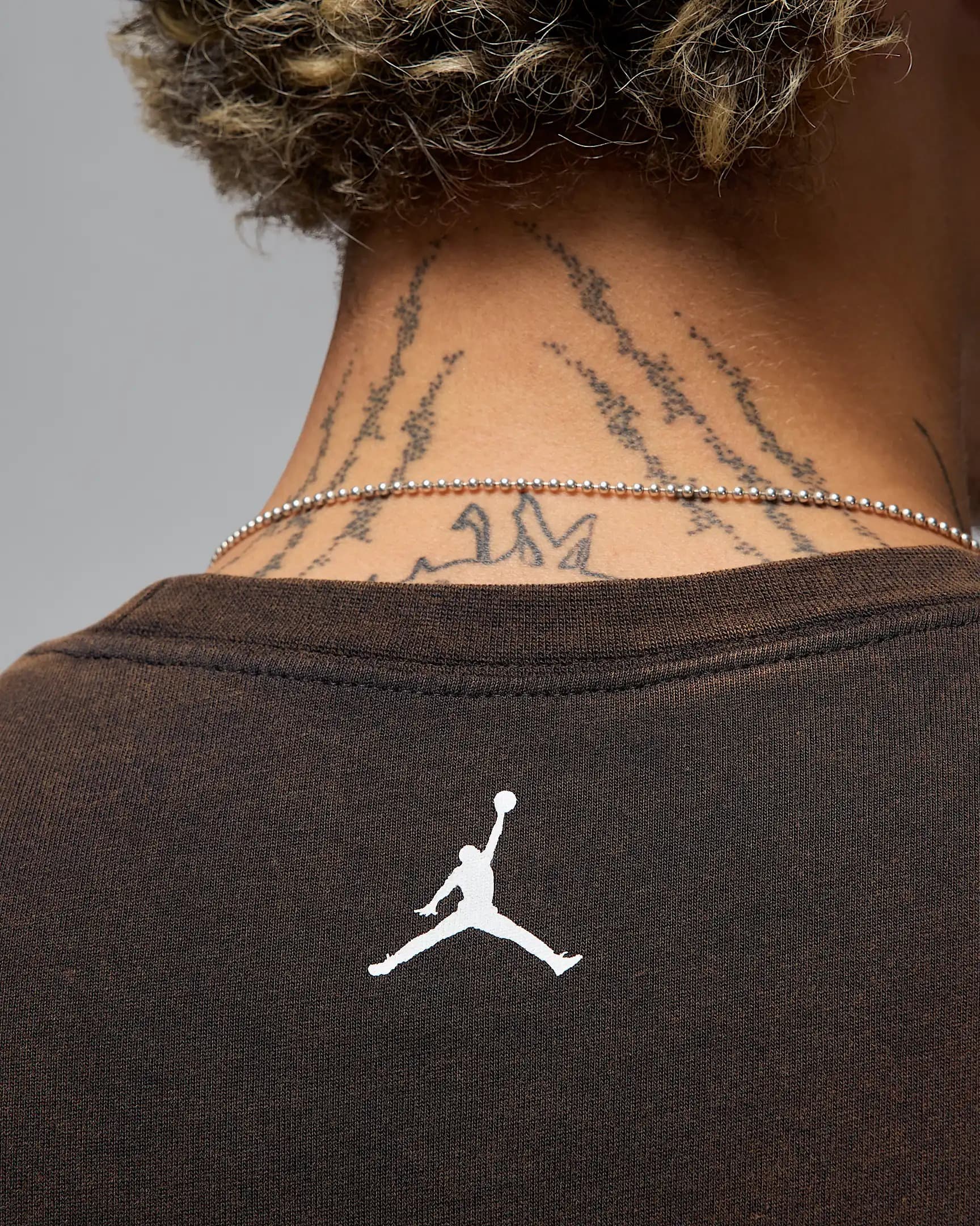 МУЖСКАЯ ФУТБОЛКА JORDAN REISSUE GX SS CREW (HJ2356-010)