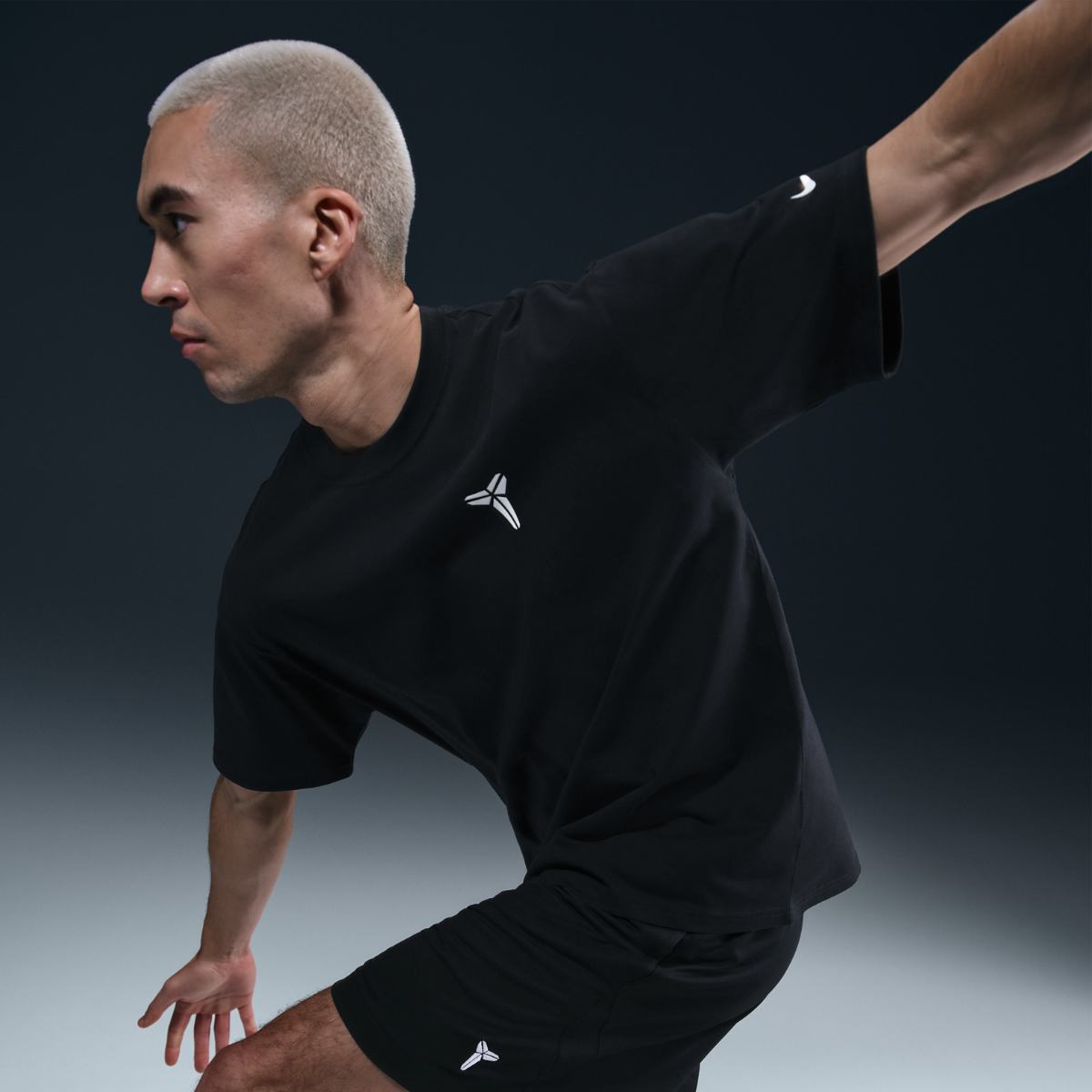 МУЖСКАЯ ФУТБОЛКА NIKE KOBY BRYANT U NK TEE BETTERMENTAL (HJ3318-010)