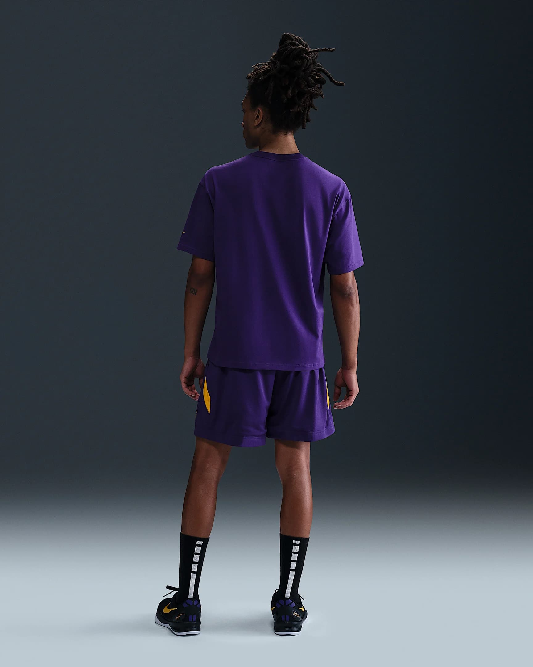МУЖСКАЯ ФУТБОЛКА NIKE KOBY BRYANT U NK TEE BETTERMENTAL (HJ3318-504)