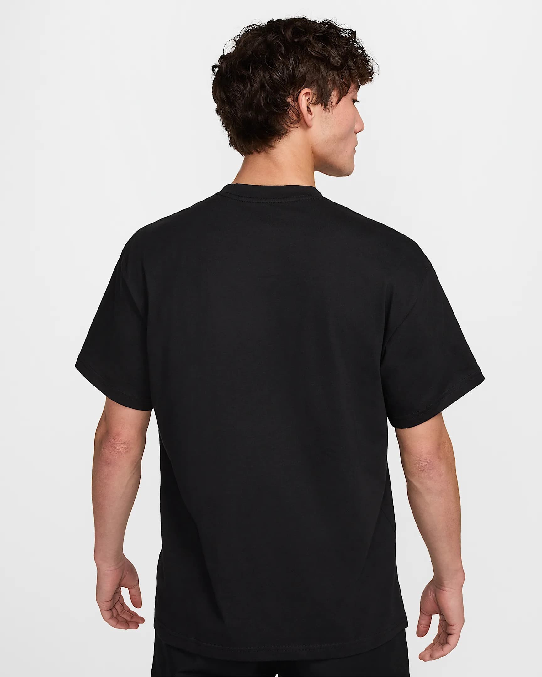 ЧОЛОВІЧА ФУТБОЛКА NIKE NSW TEE M90 FW CONNECT (HJ0576-010)