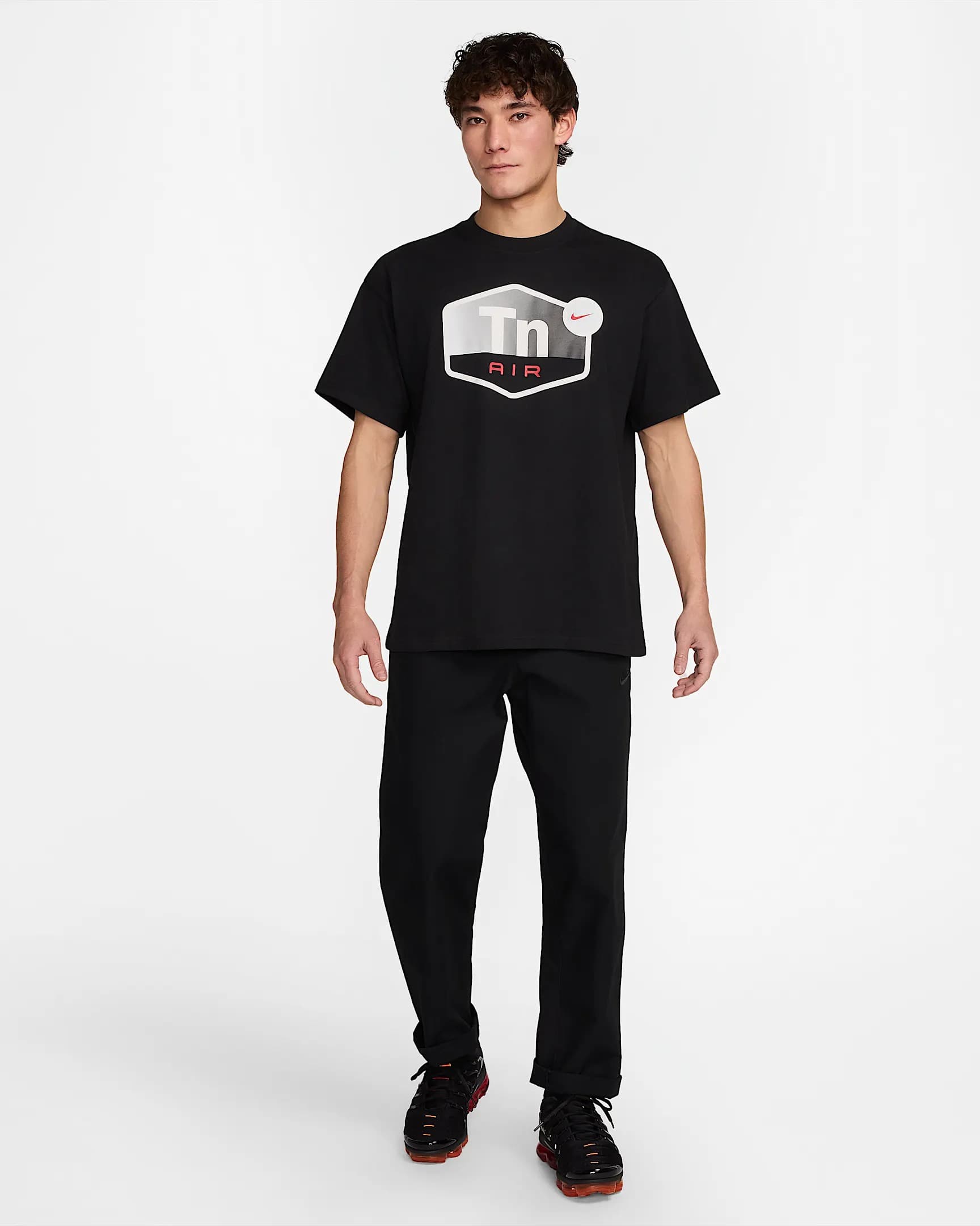 МУЖСКАЯ ФУТБОЛКА NIKE NSW TEE M90 FW CONNECT (HJ0576-010)