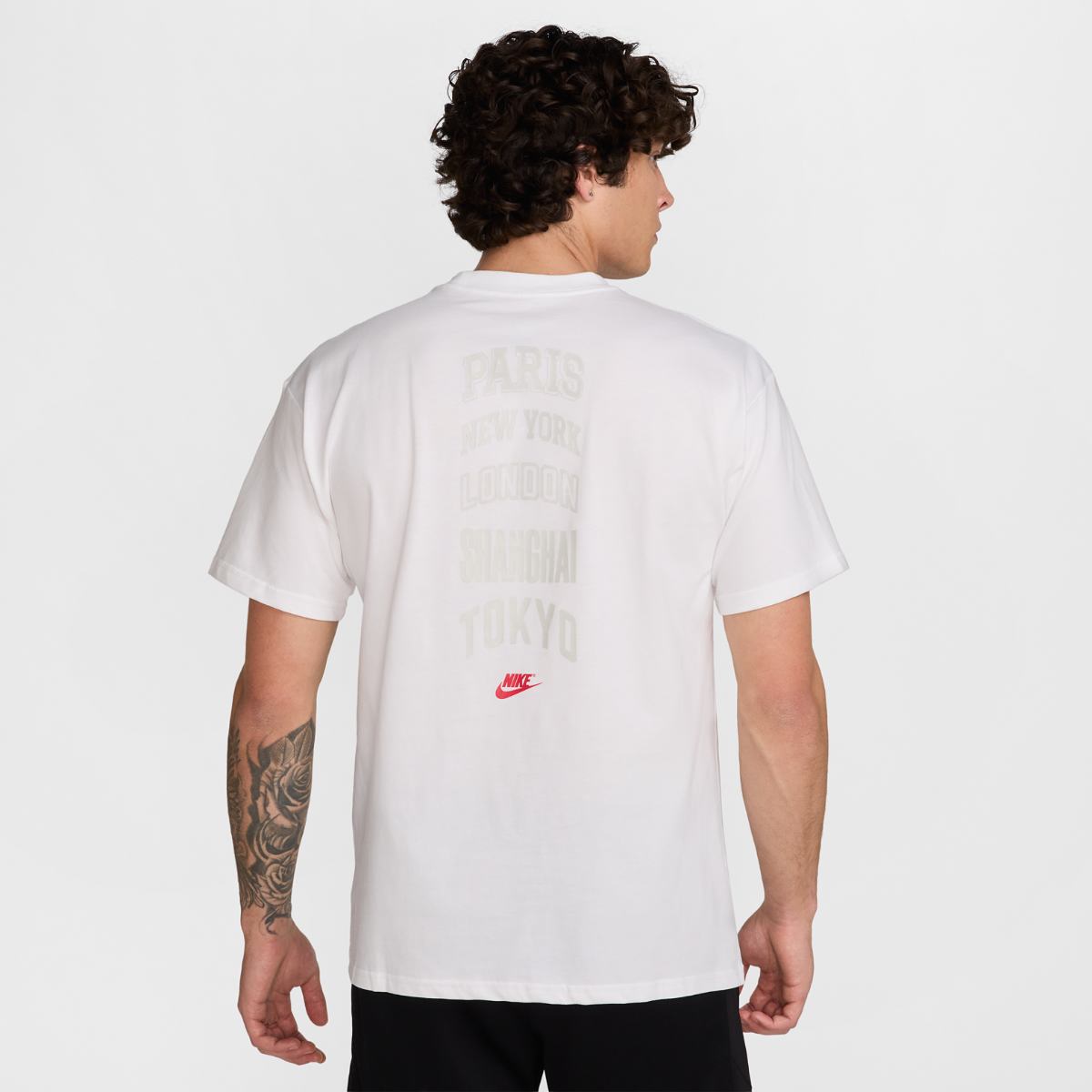 ЧОЛОВІЧА ФУТБОЛКА NIKE NSW TEE M90 NK AIR SP25 2 (HJ0580-100)