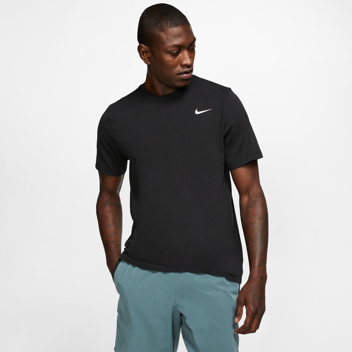 ЧОЛОВІЧА ФУТБОЛКА NIKE DRY TEE DFC CREW SOLID (AR6029-010)